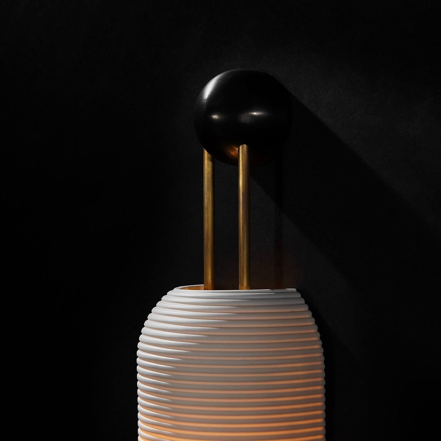 Bly Wall Lamp Opal Glass Gold Rods