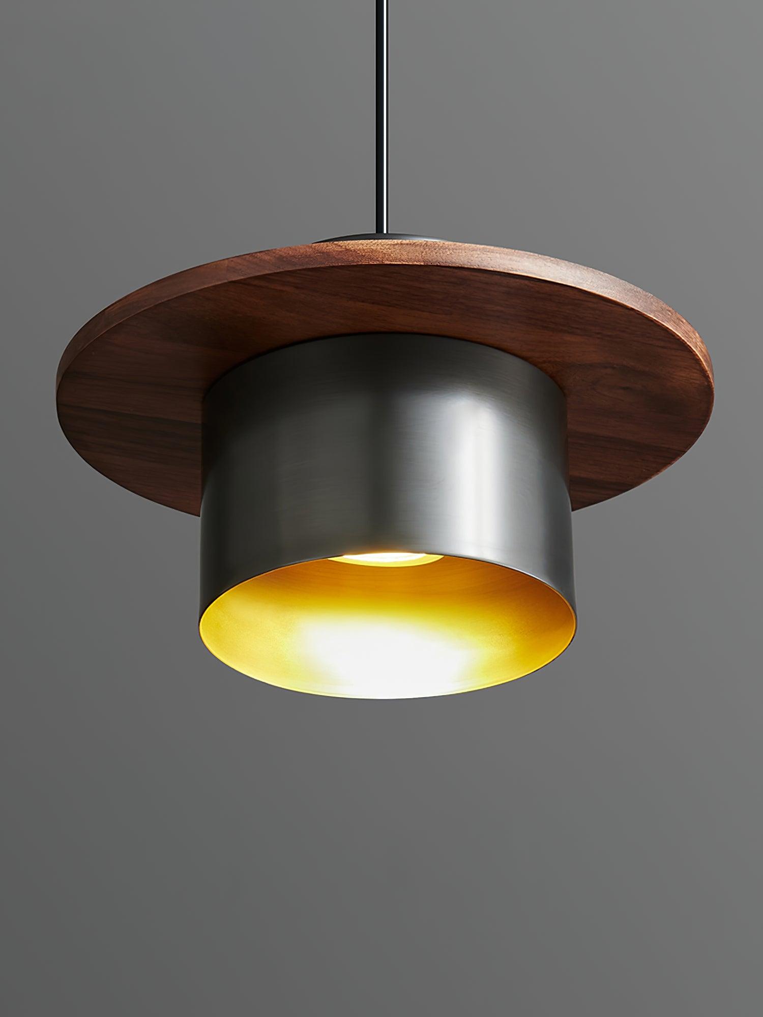 Auririra Industrial Brass Pendant Light