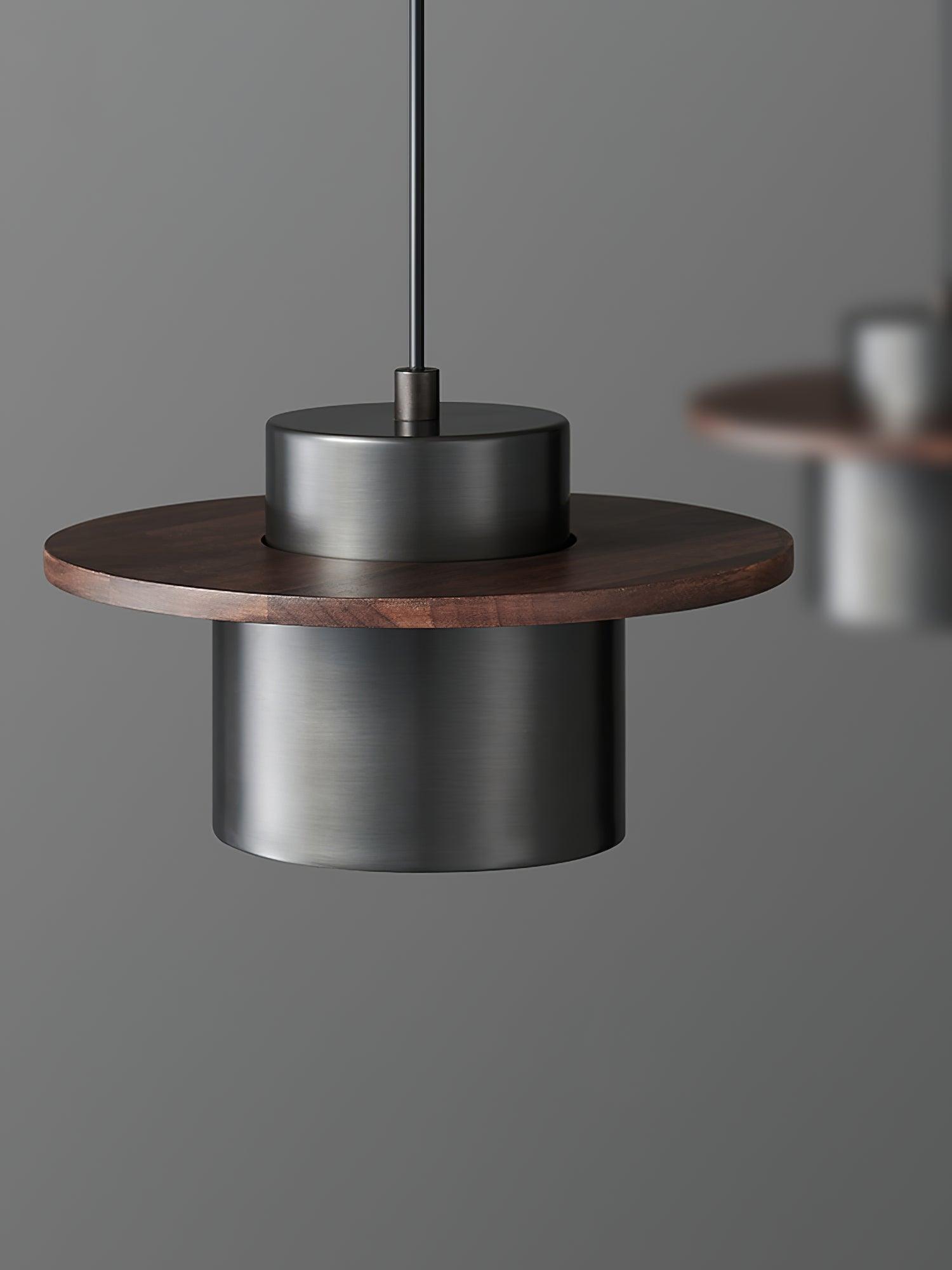 Auririra Industrial Brass Pendant Light