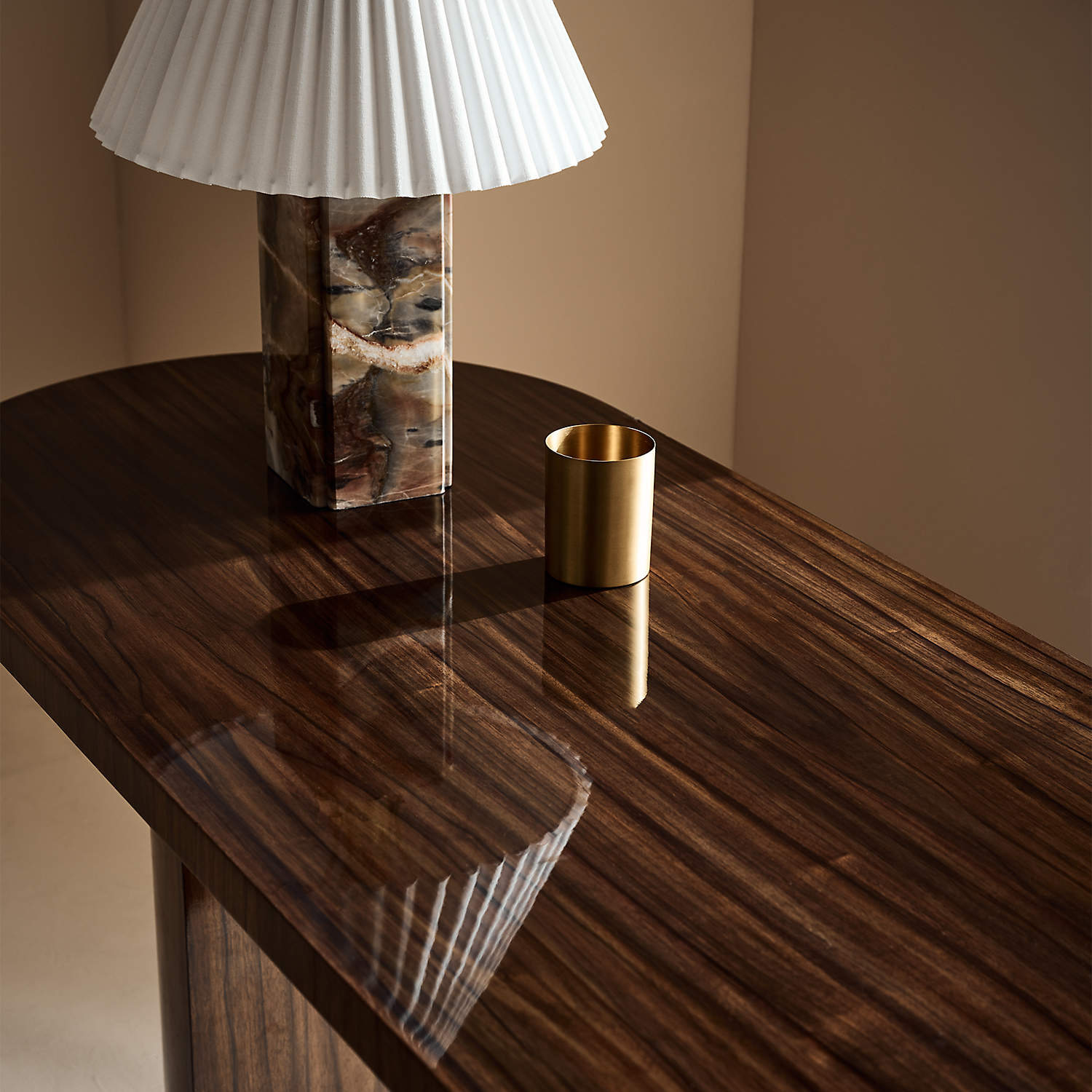 Teriinelia Table Lamp
