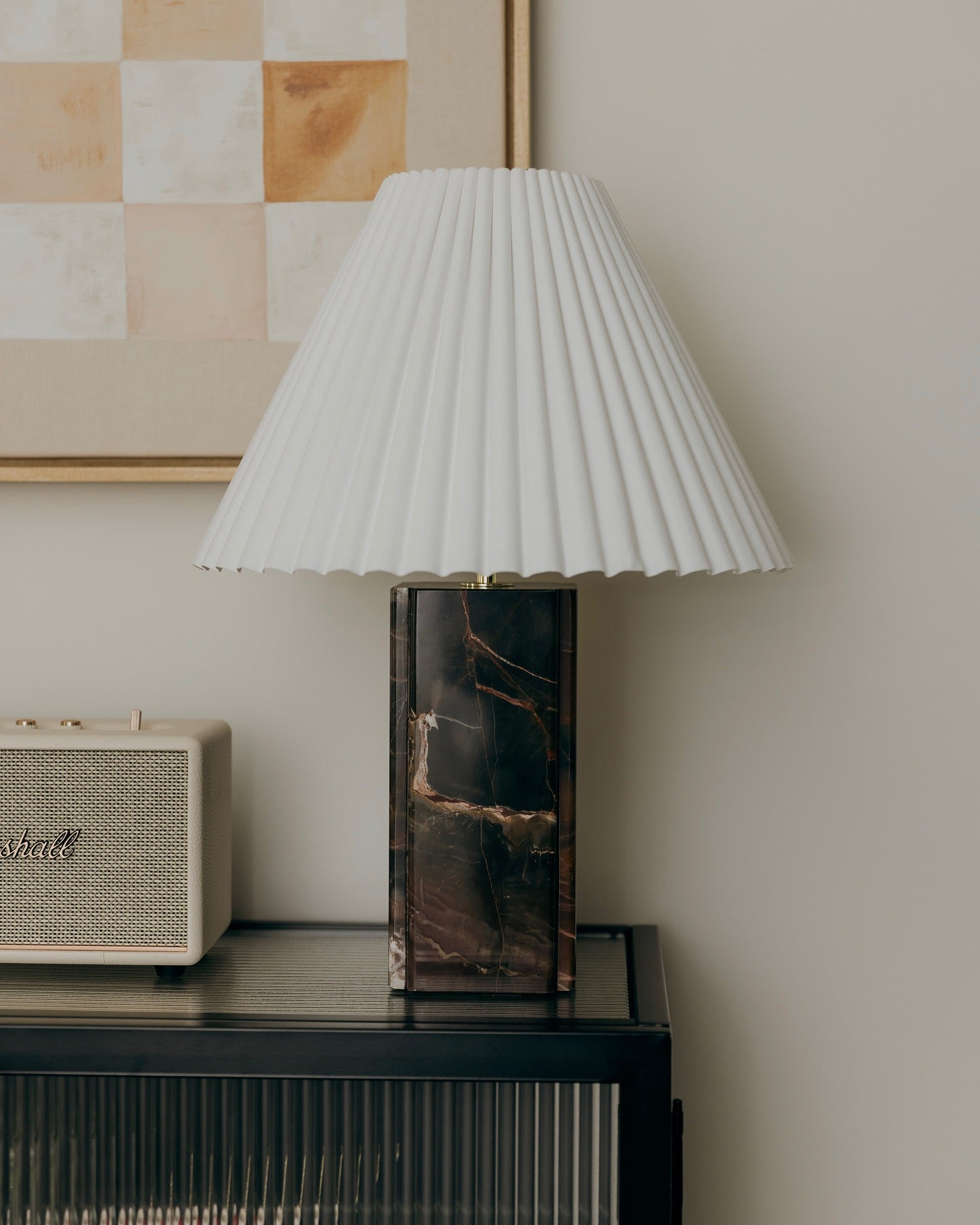 Teriinelia Table Lamp
