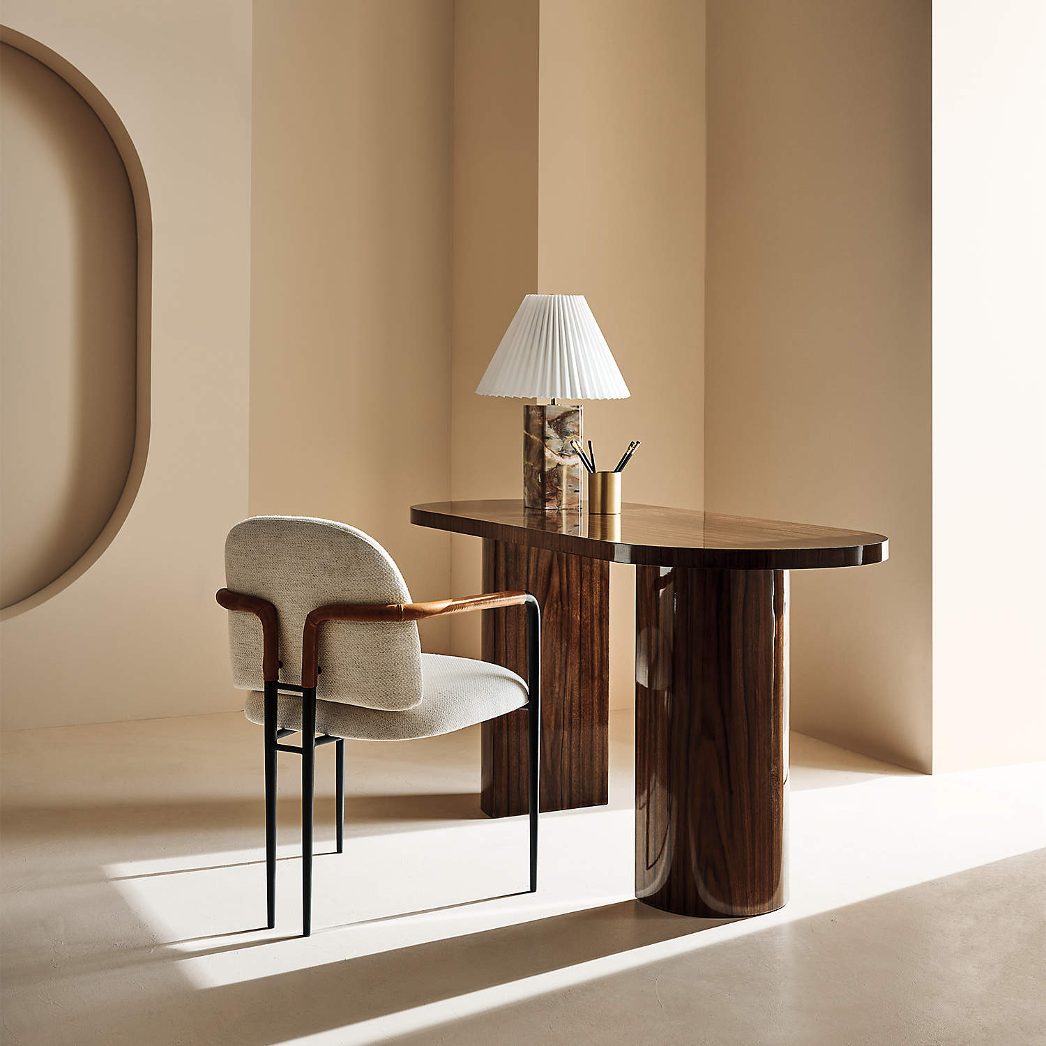 Teriinelia Table Lamp