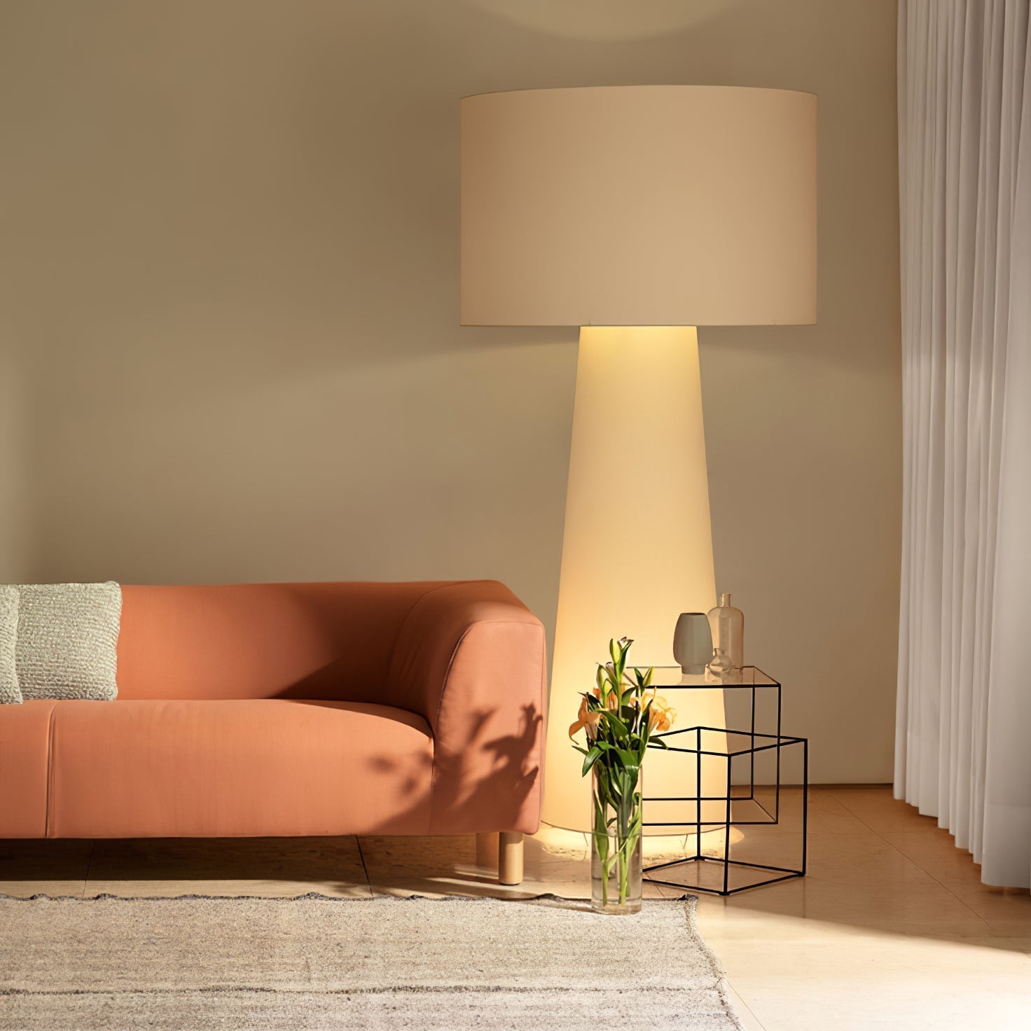 Viraalella Floor Light