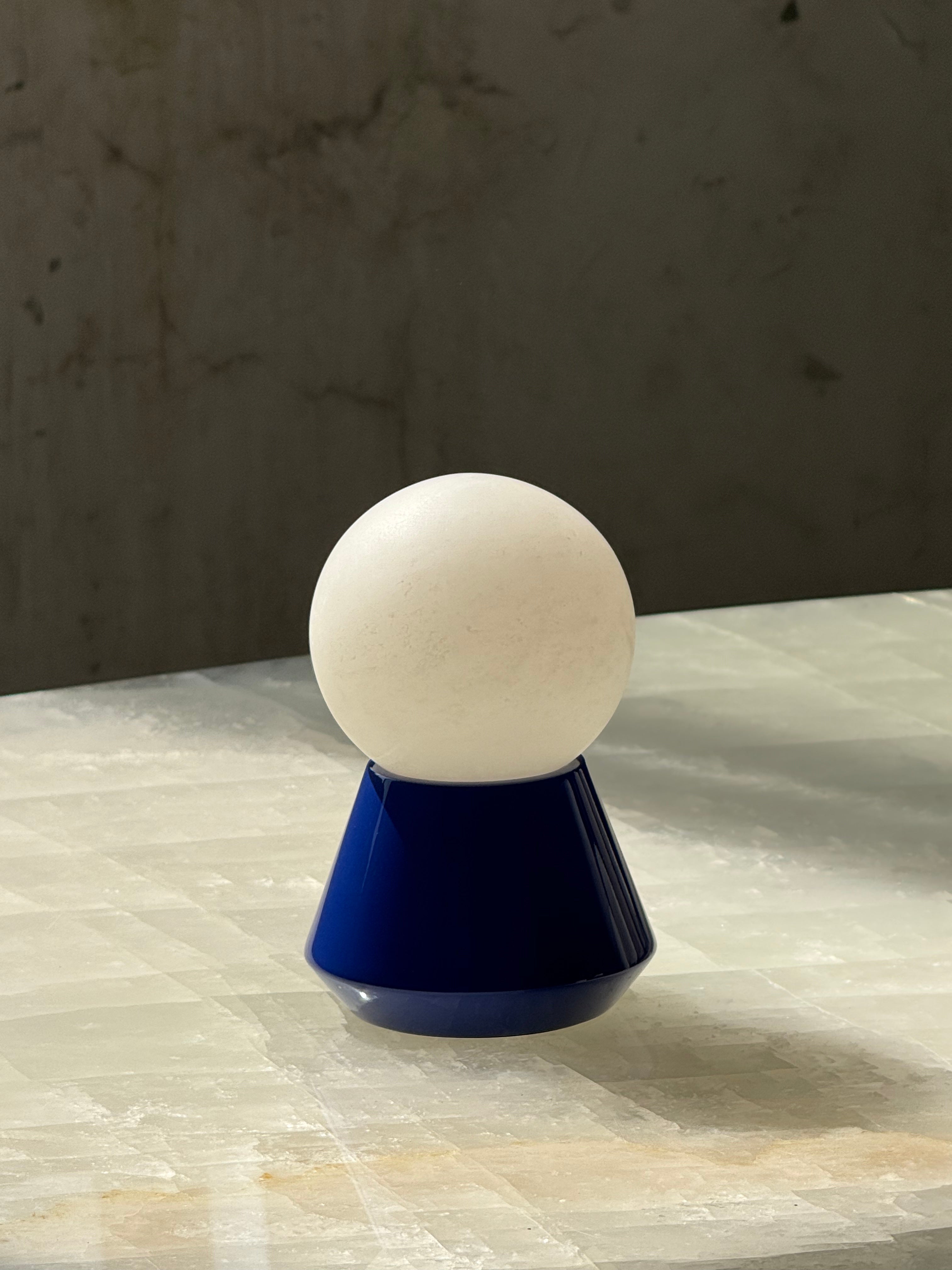 Elaeia Table Lamp