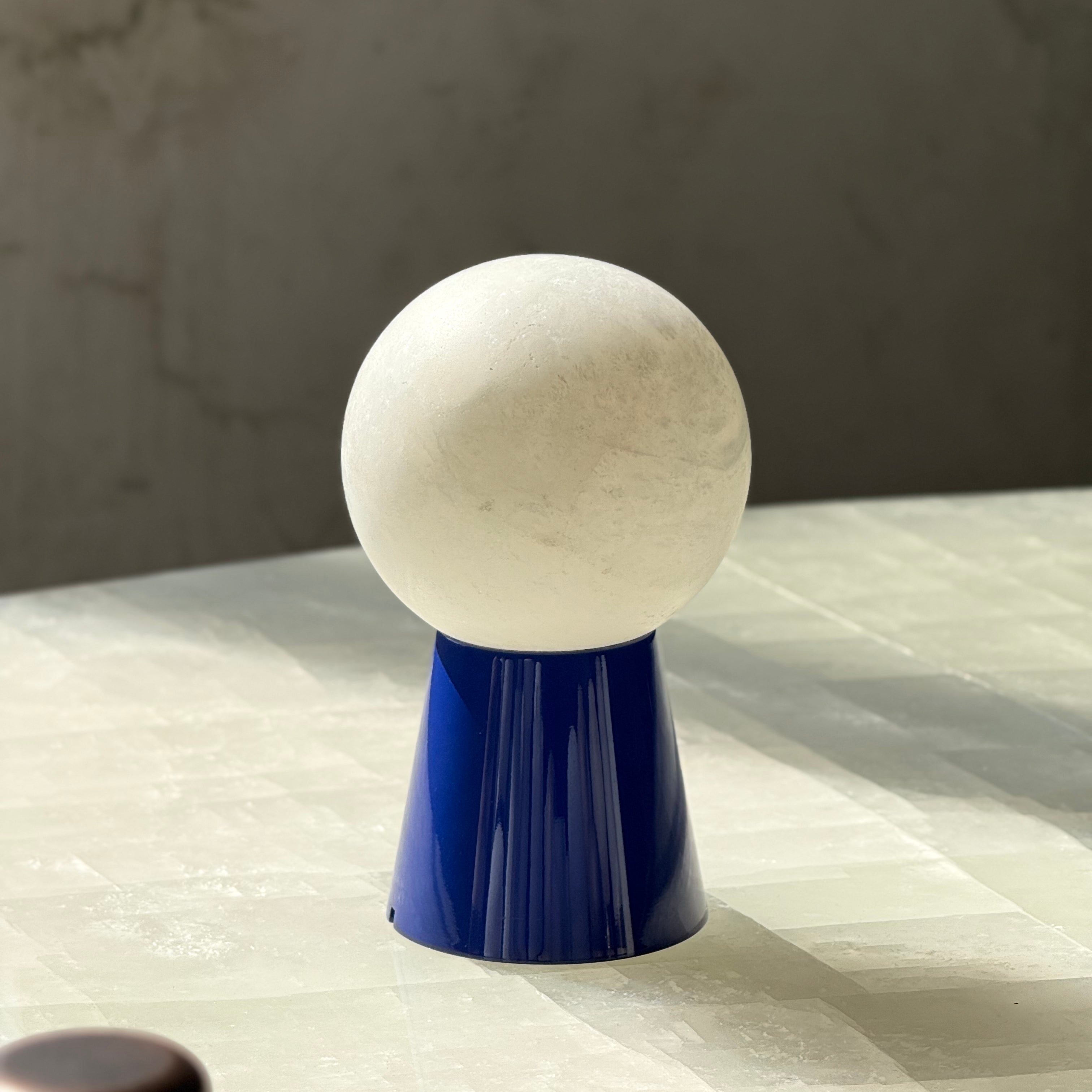Elaeia Table Lamp