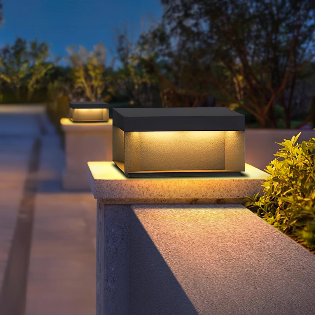 Mirisise Outdoor Light