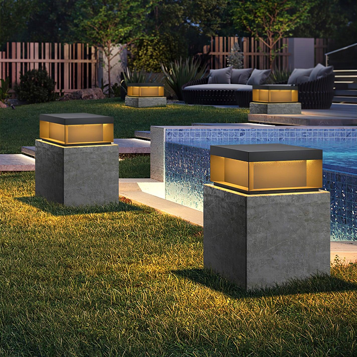 Polly Modern Outdoor Light