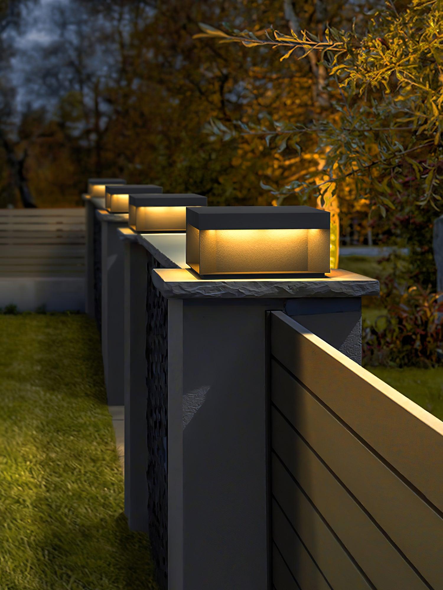 Polly Modern Outdoor Light