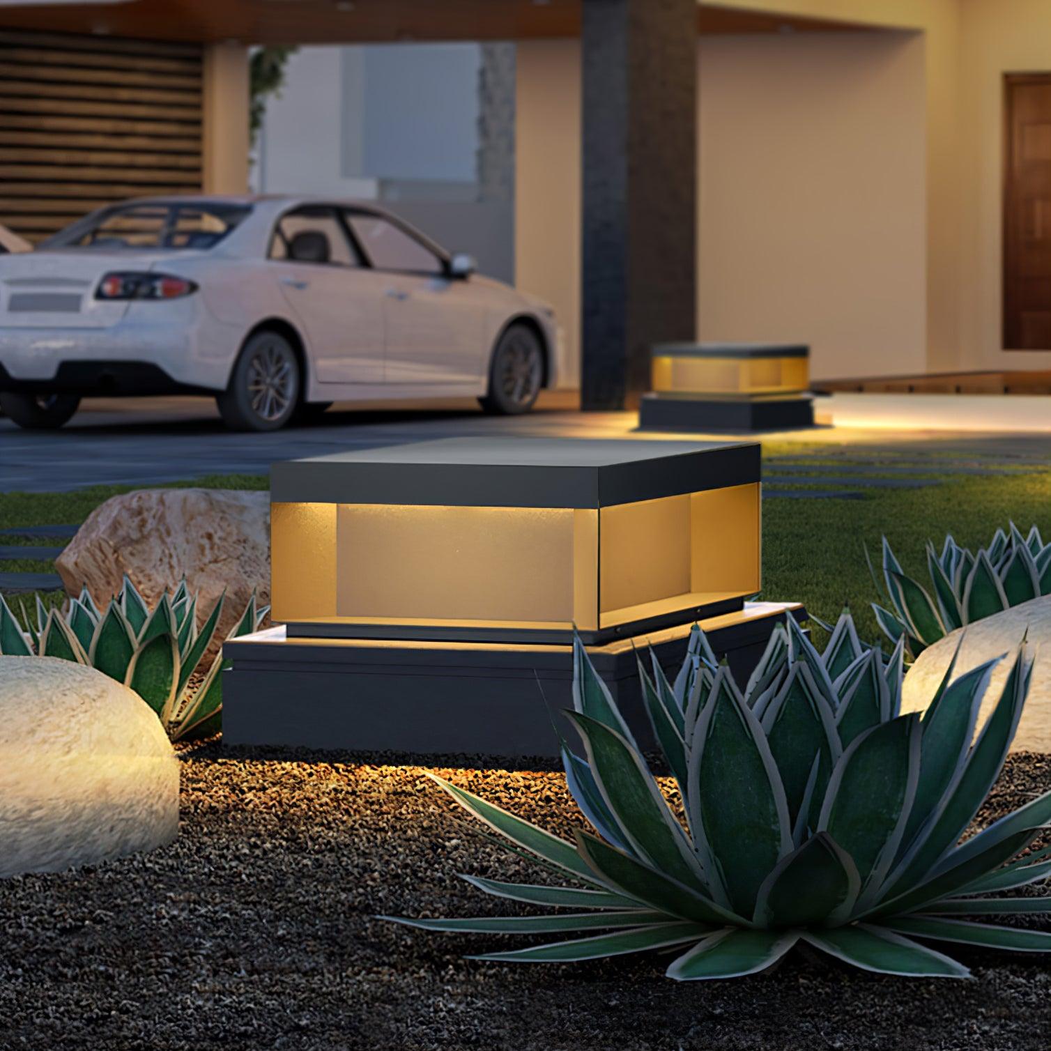 Polly Modern Outdoor Light