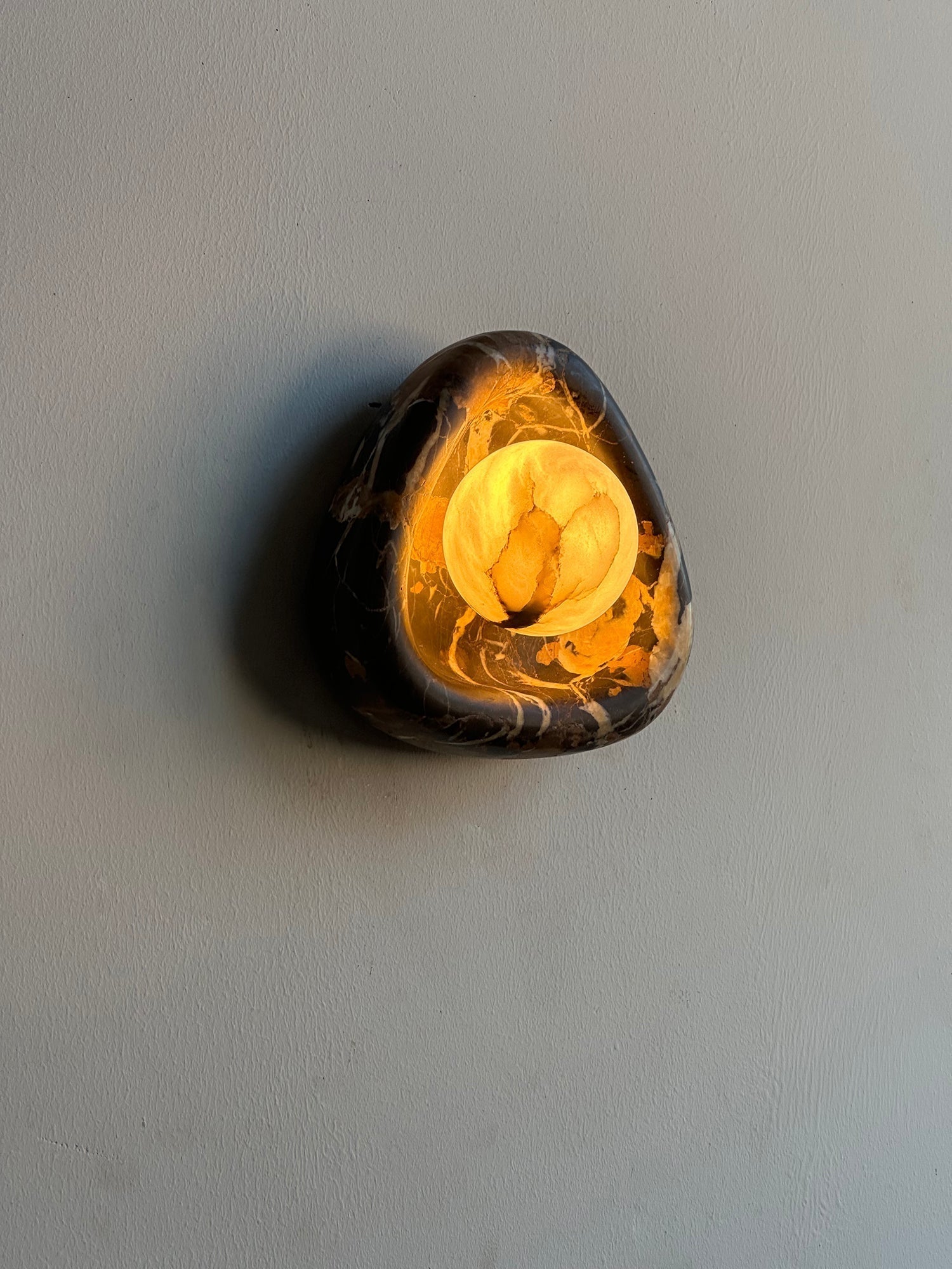 Lucius Wall Lamp