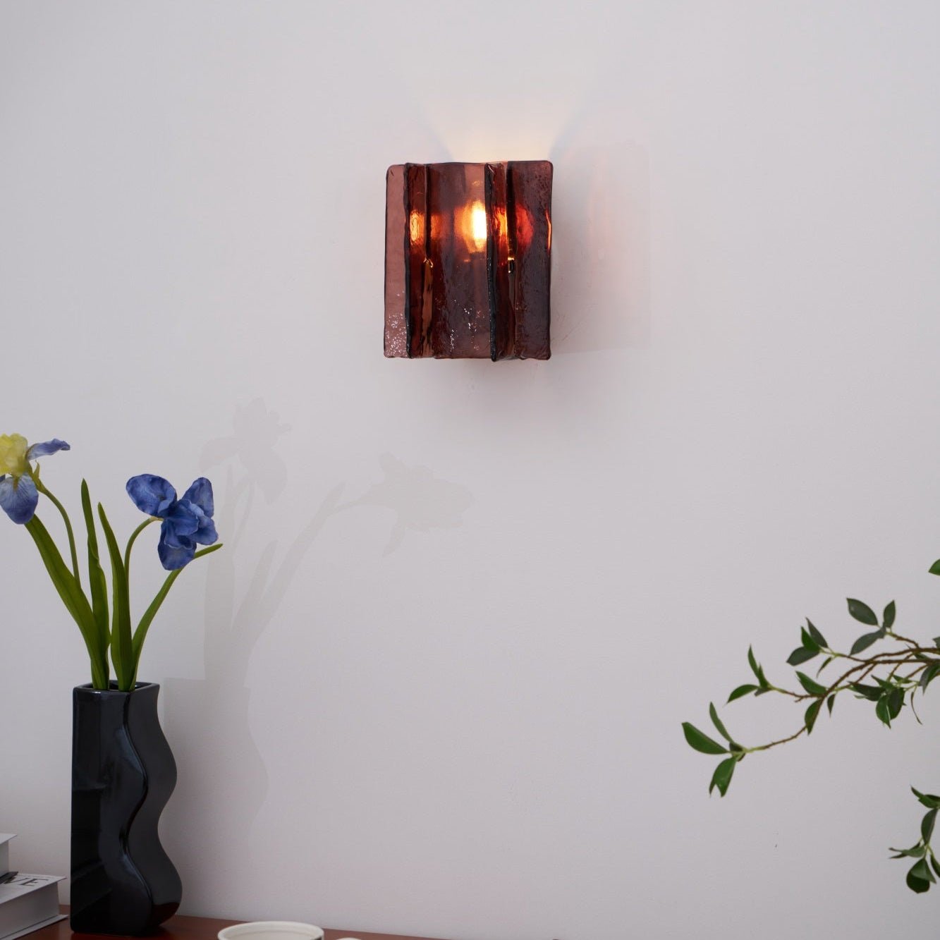 Erove Glass Artistic Wall Lamp