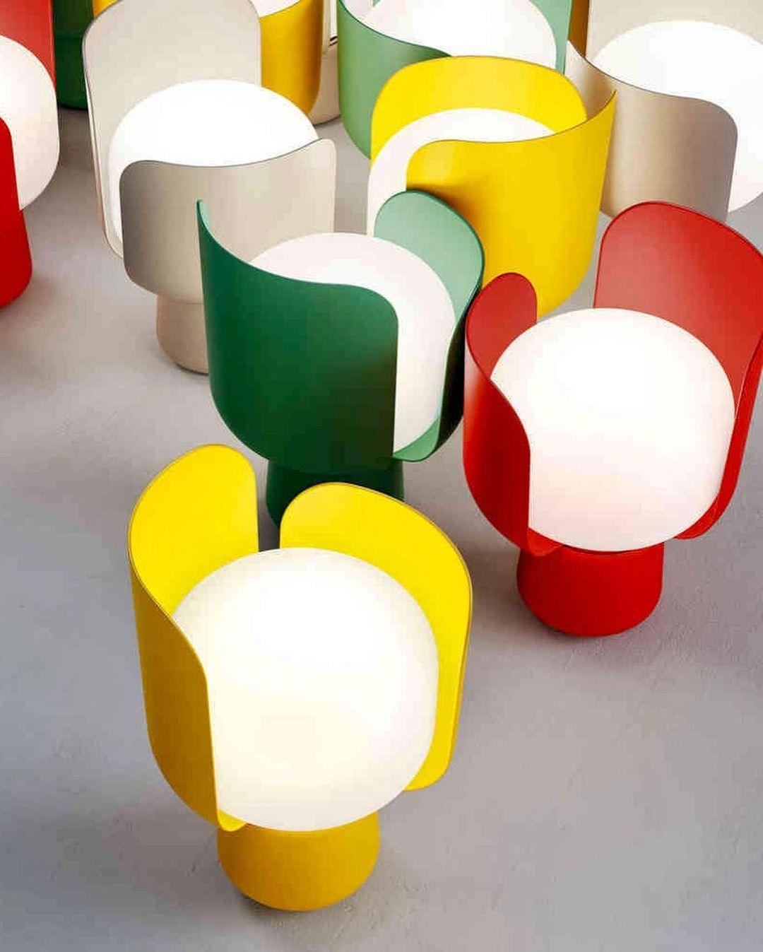 Zuri Plastic Minimalist Table Lamp