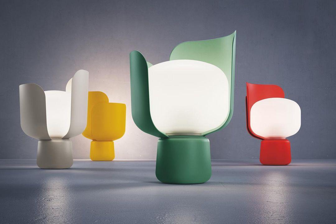 Zuri Plastic Minimalist Table Lamp