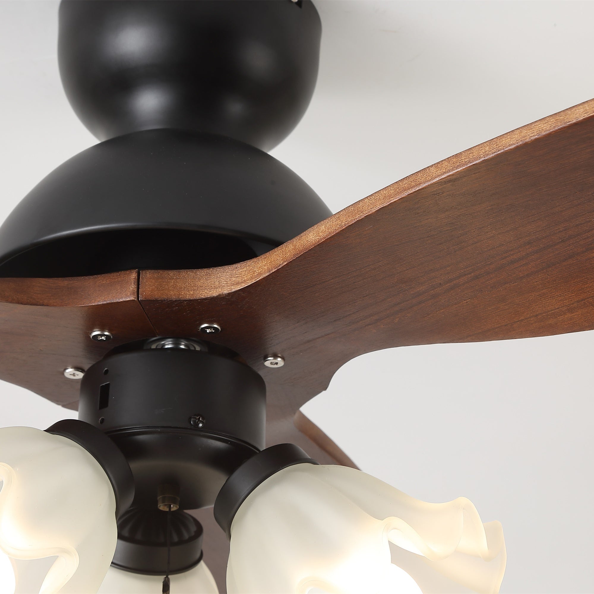 Novrik Air Ceiling Fan Light