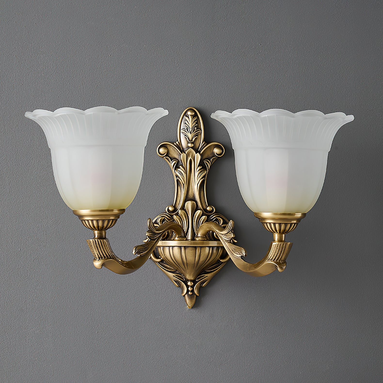Sorerenne Sconce