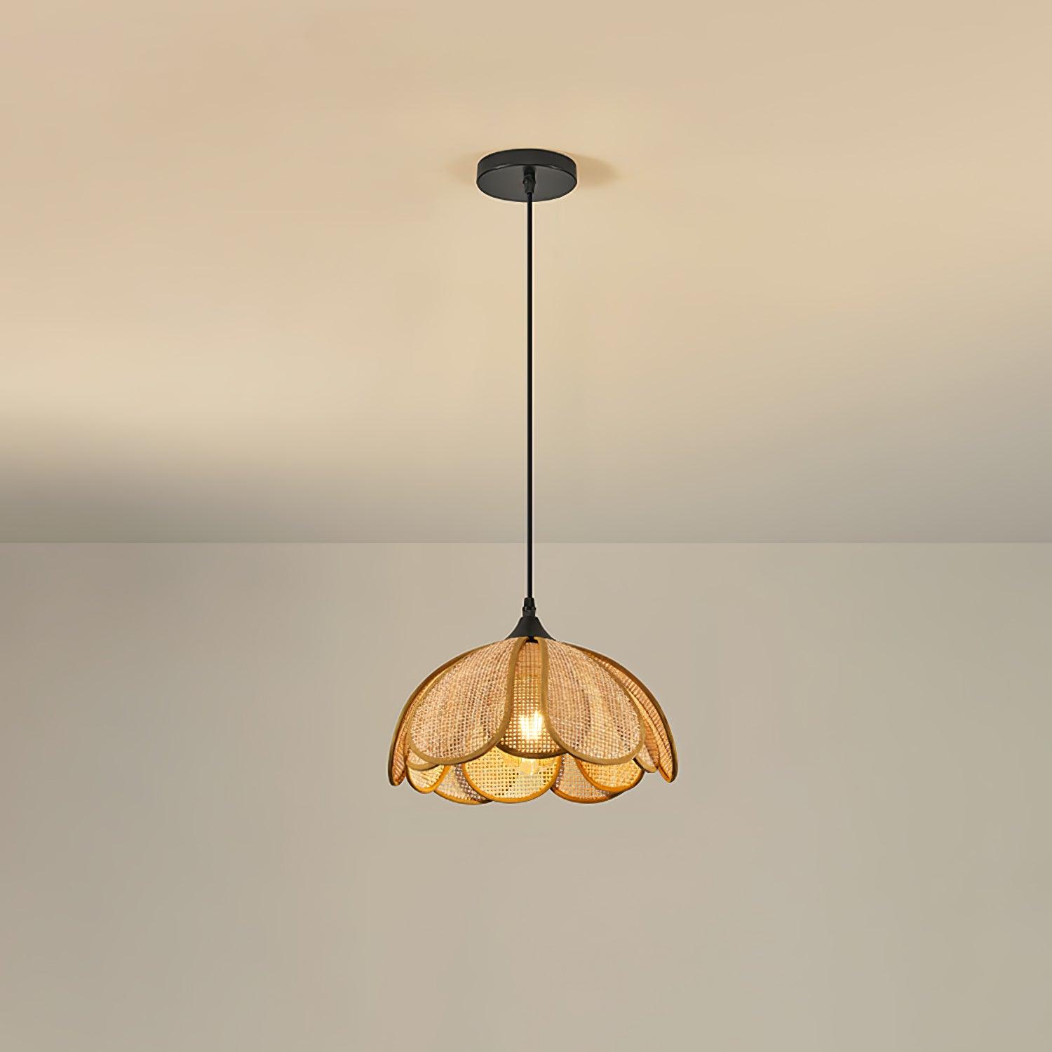 Celandine Pendant Light