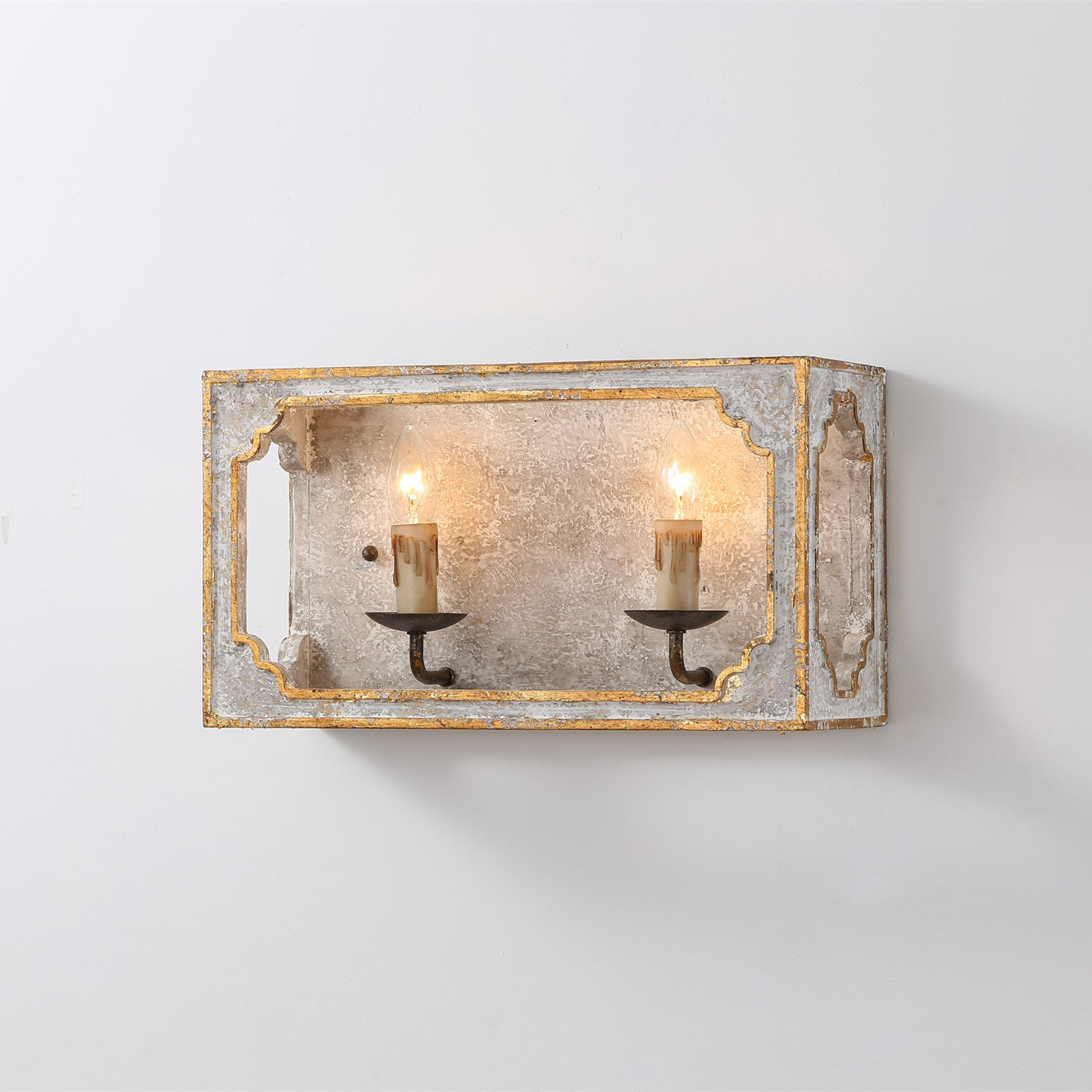 Orelararia Sconce