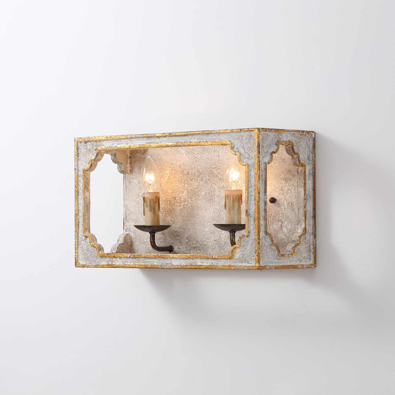 Orelararia Sconce