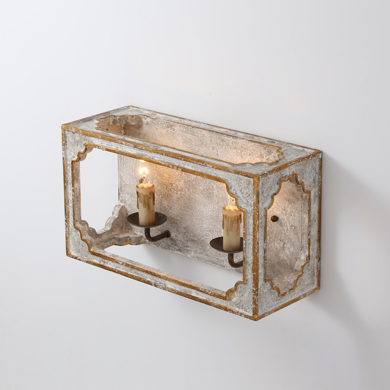 Orelararia Sconce
