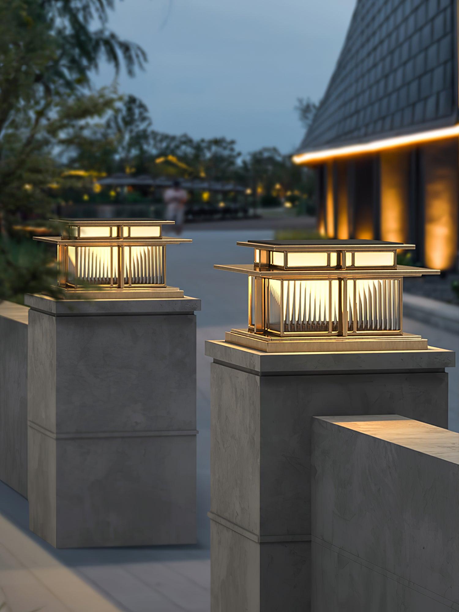 Onyx Acrylic Oriental Table Light