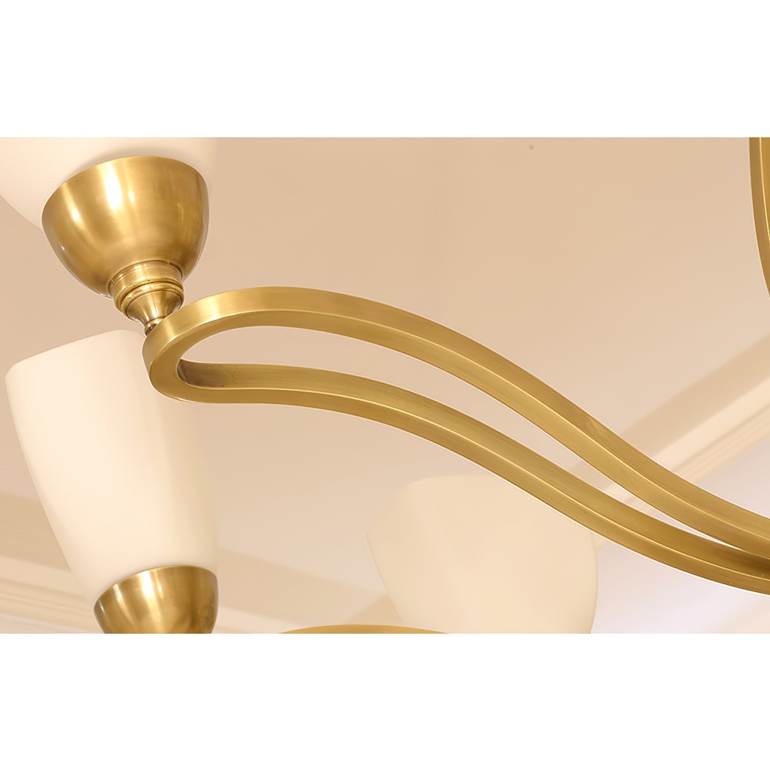 Veloreon Chandelier