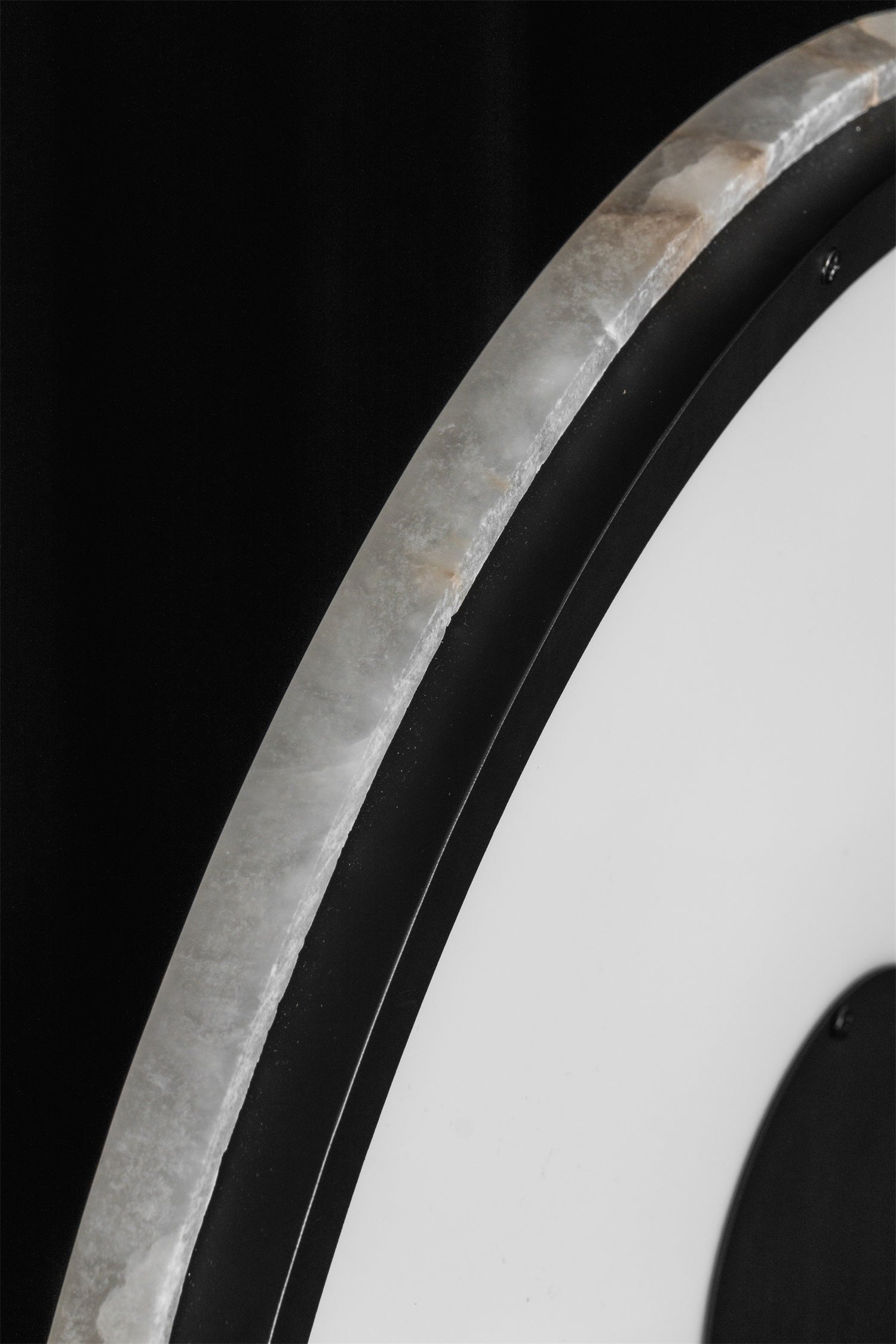 Yavren Alabaster Table Lamp