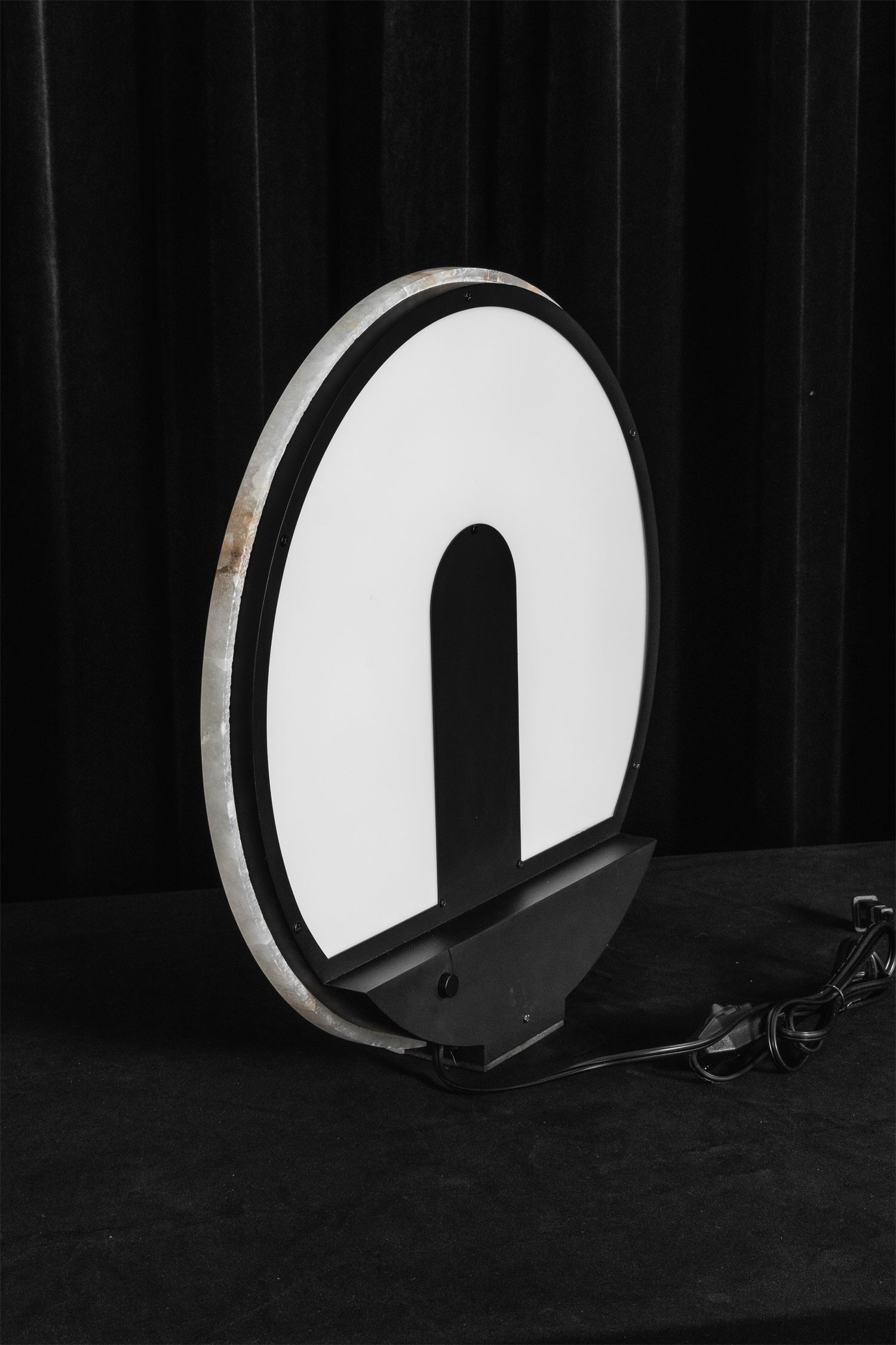 Yavren Alabaster Table Lamp