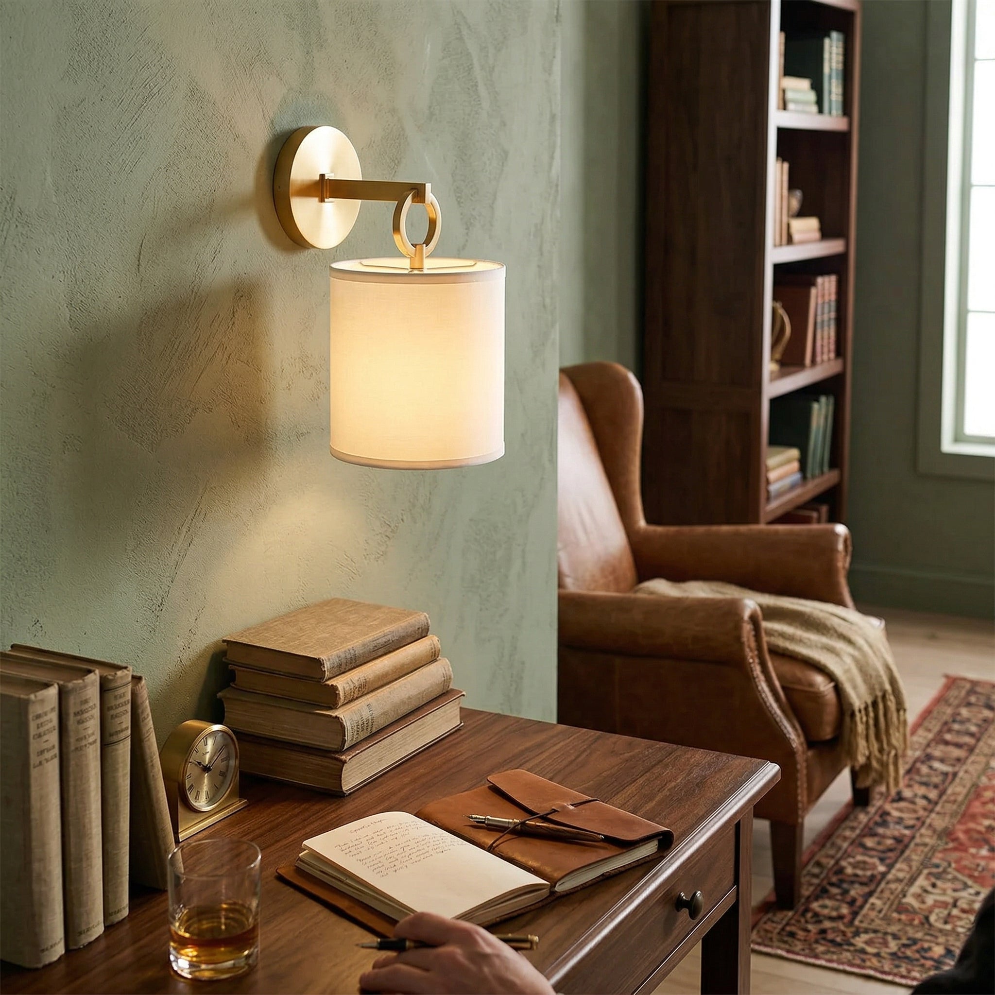 Dovercrest Circle Indoor Wall Light