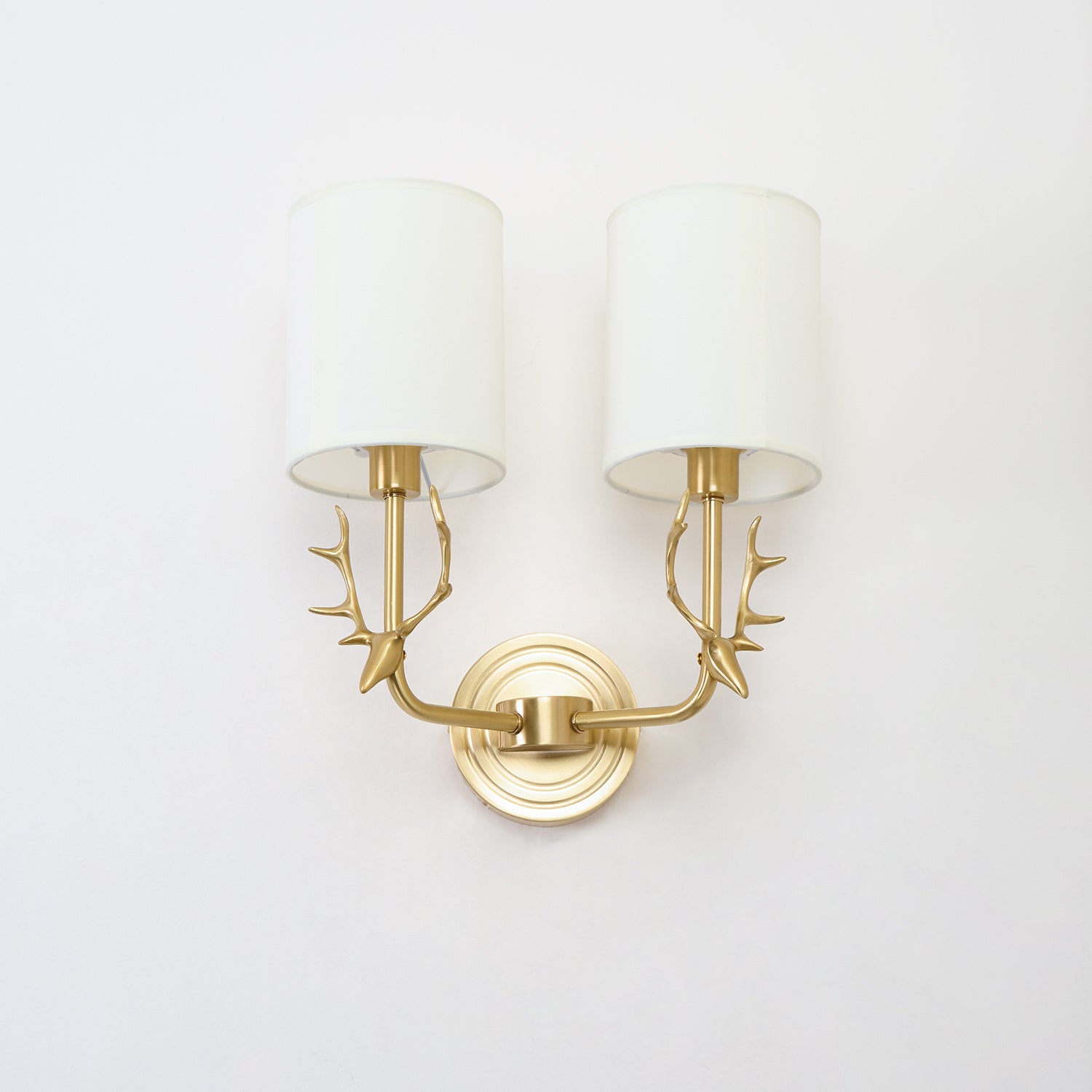 Auriviella Elegance Deer Head Brass Wall Light