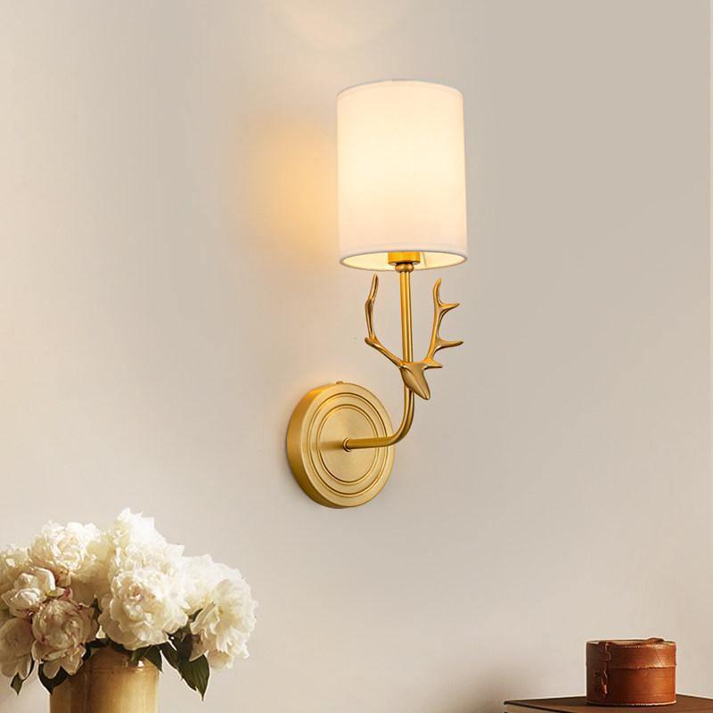 Auriviella Elegance Deer Head Brass Wall Light