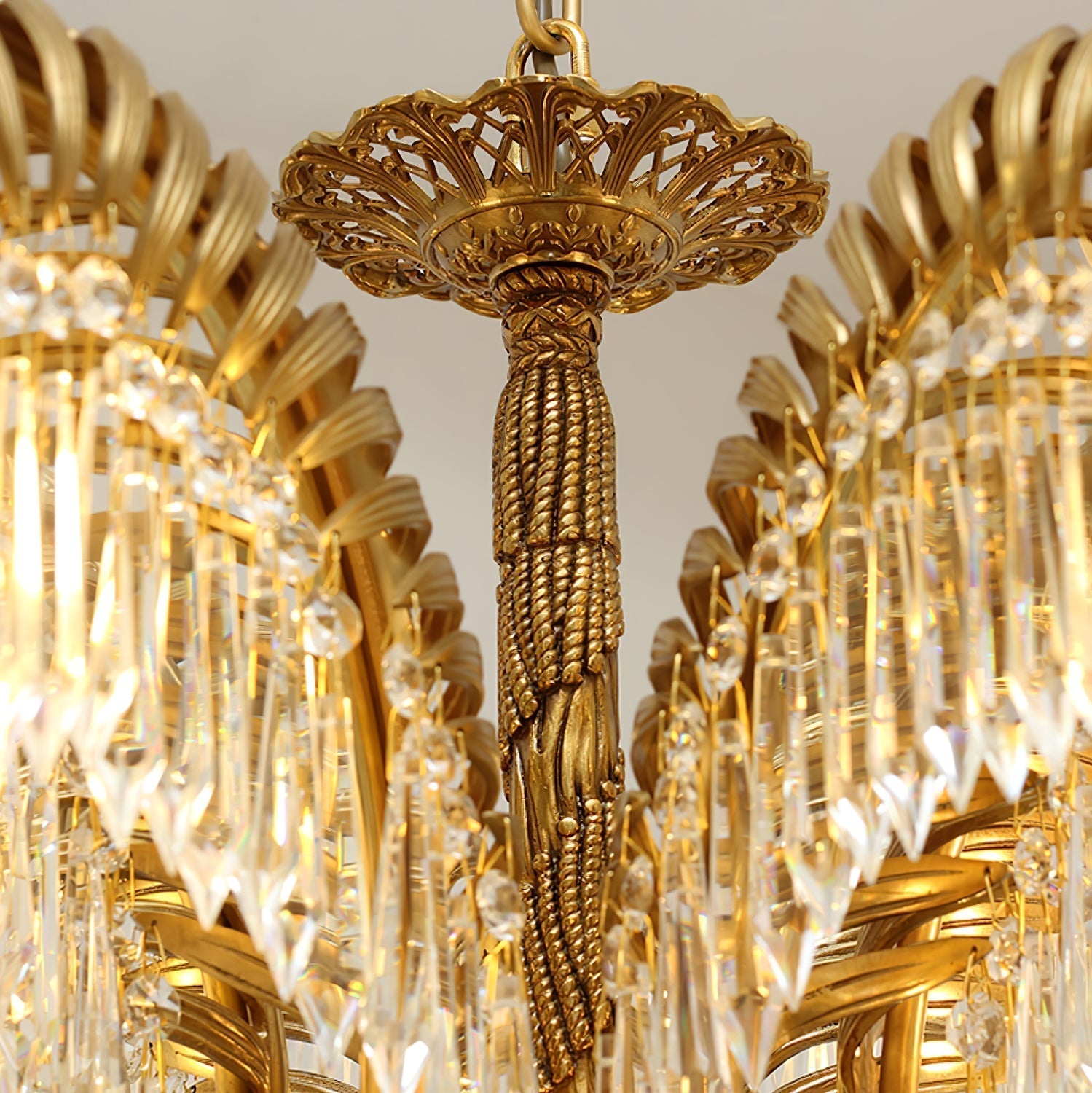 Odoraris Regal Brass Crystal Chandelier - Neutral Decor