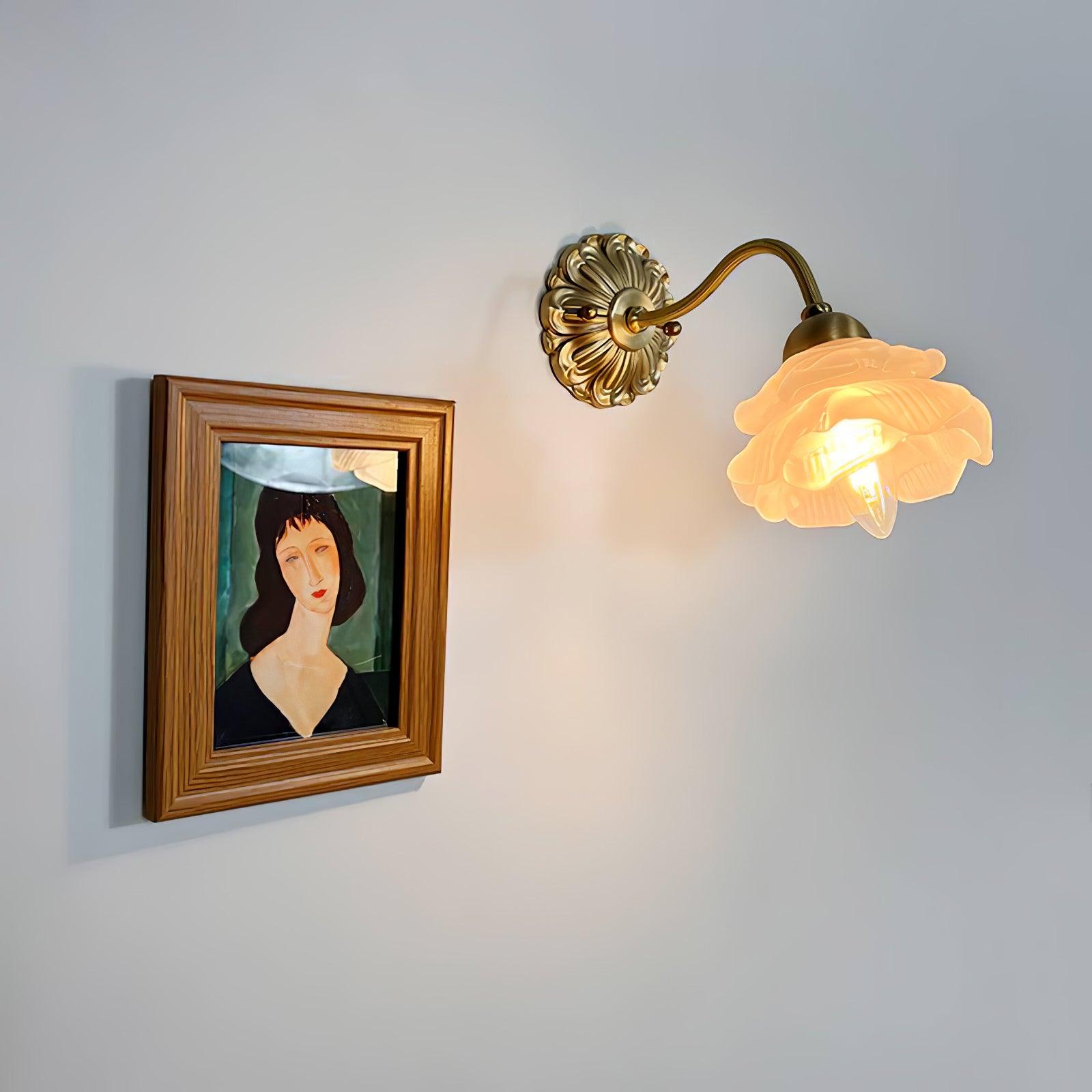 Palo Brass Floral Luxury Wall Lamp