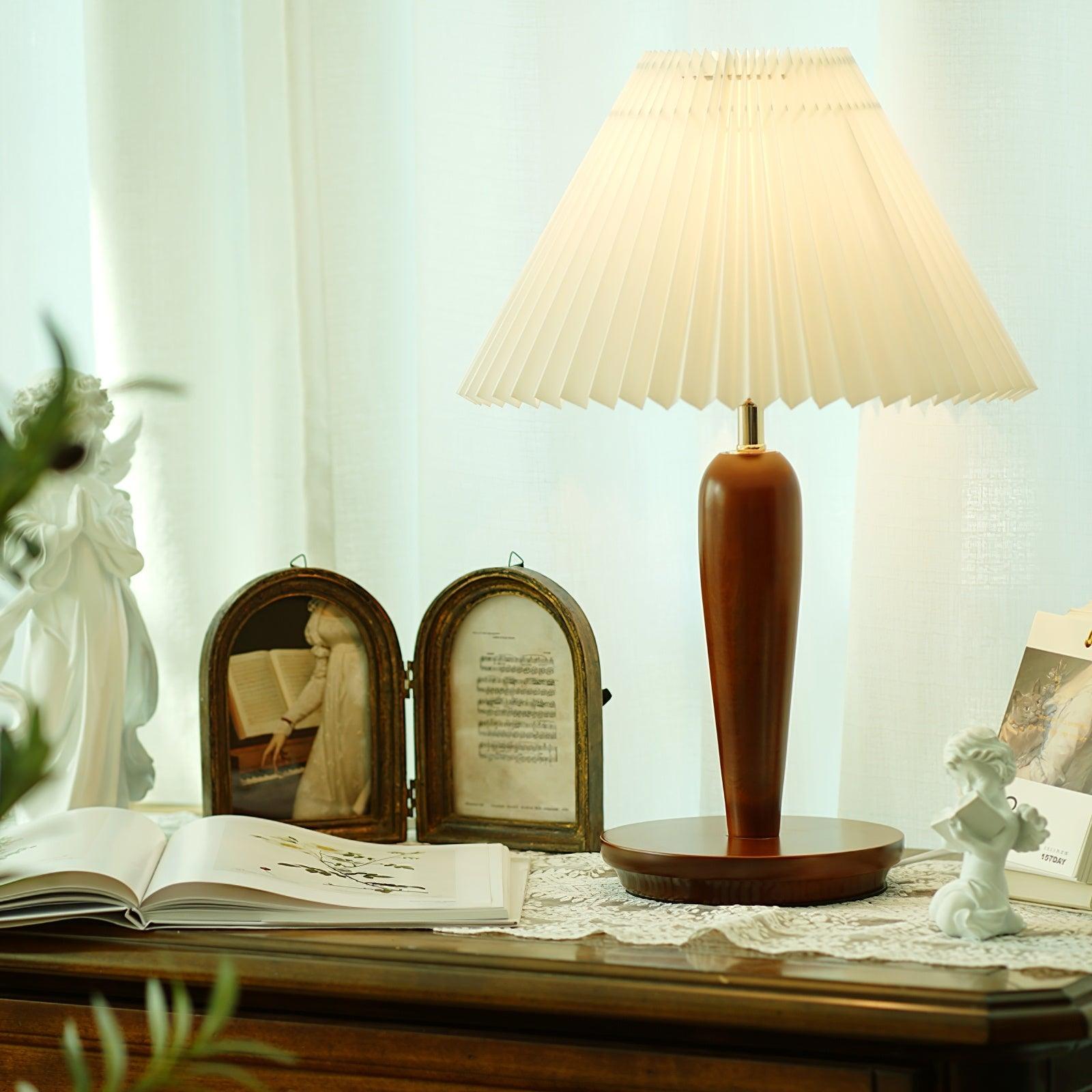 Linorelia Modern Fabric Table Lamp