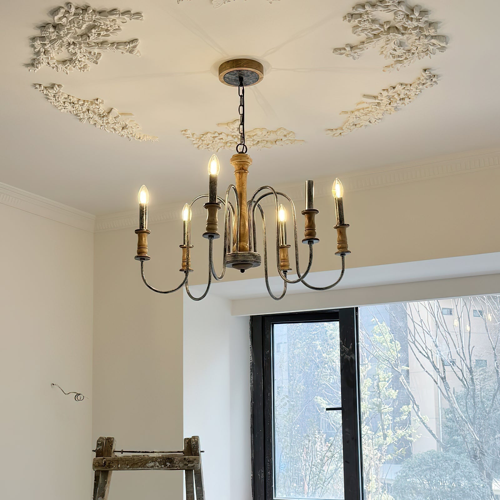 Rivivaria Chandelier