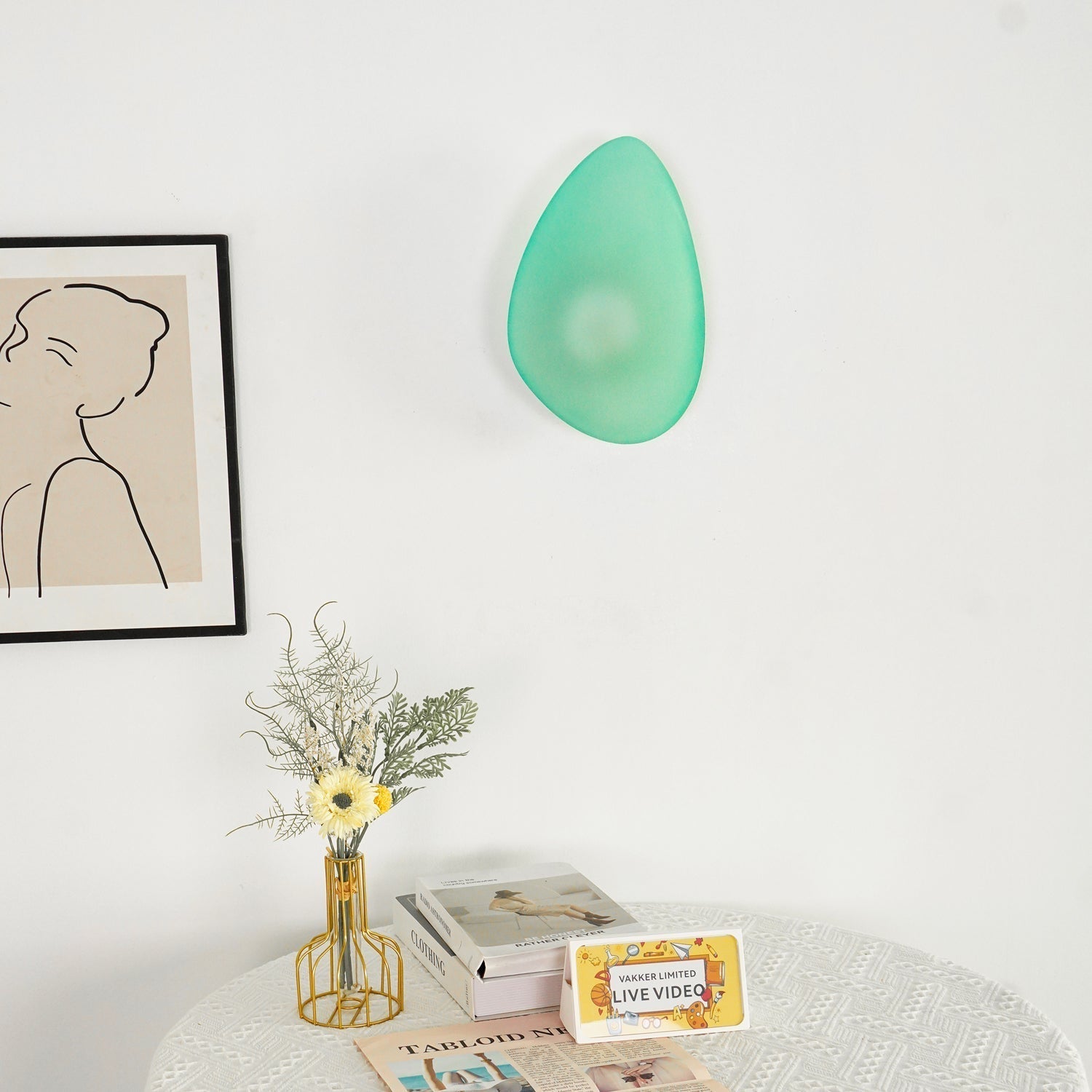 Eirinina Wall Lamp Bubble Glass