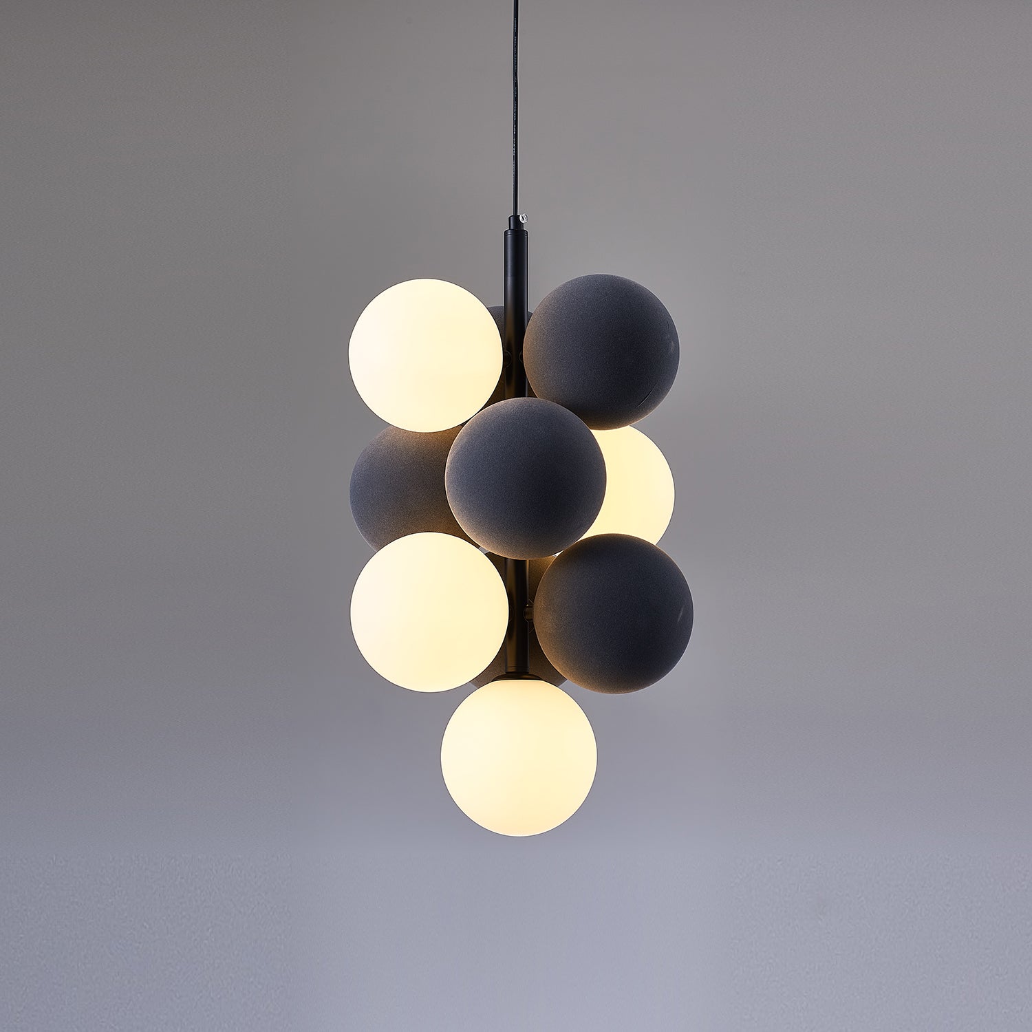 Blanor Industrial Artistic Pendant Lamp
