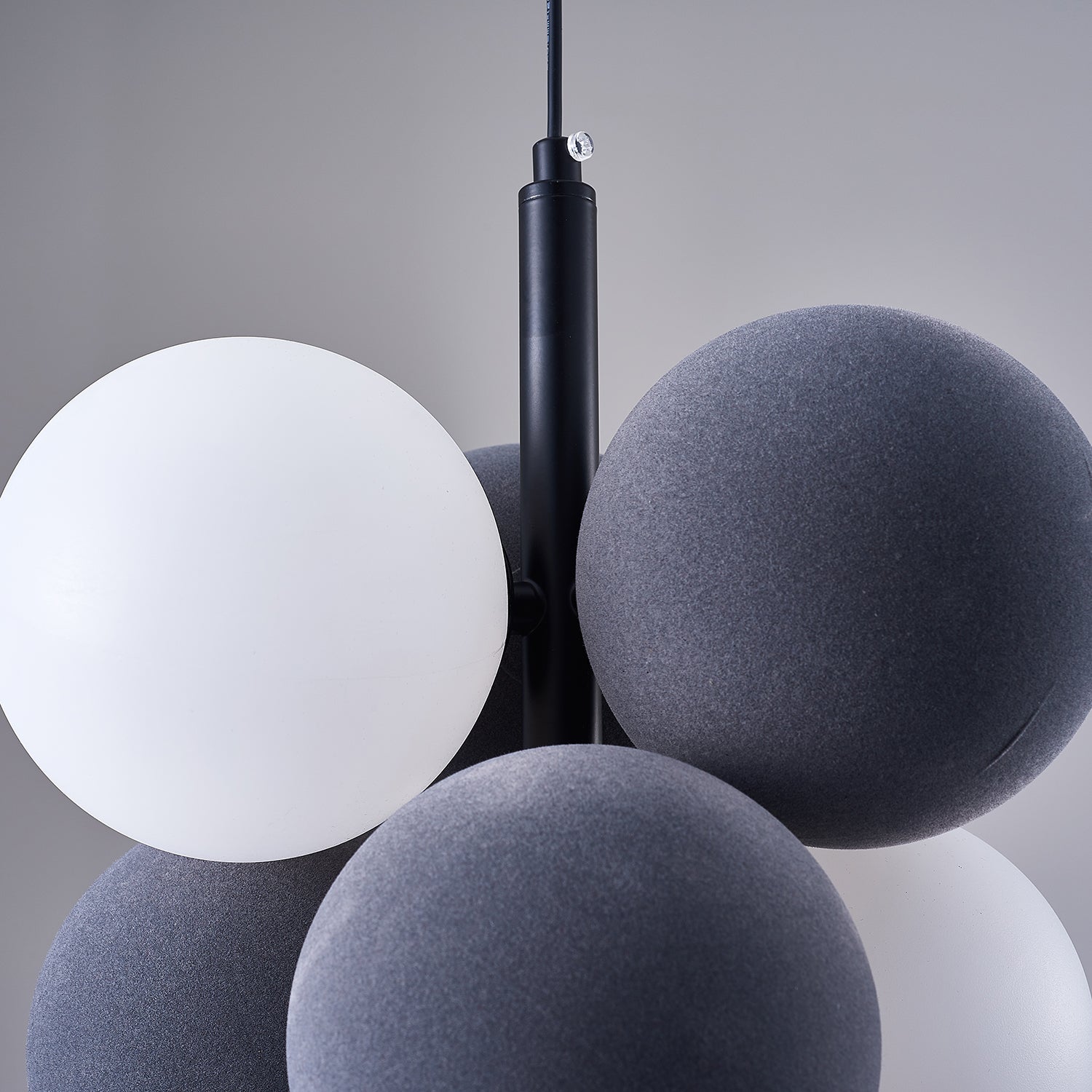 Blanor Industrial Artistic Pendant Lamp