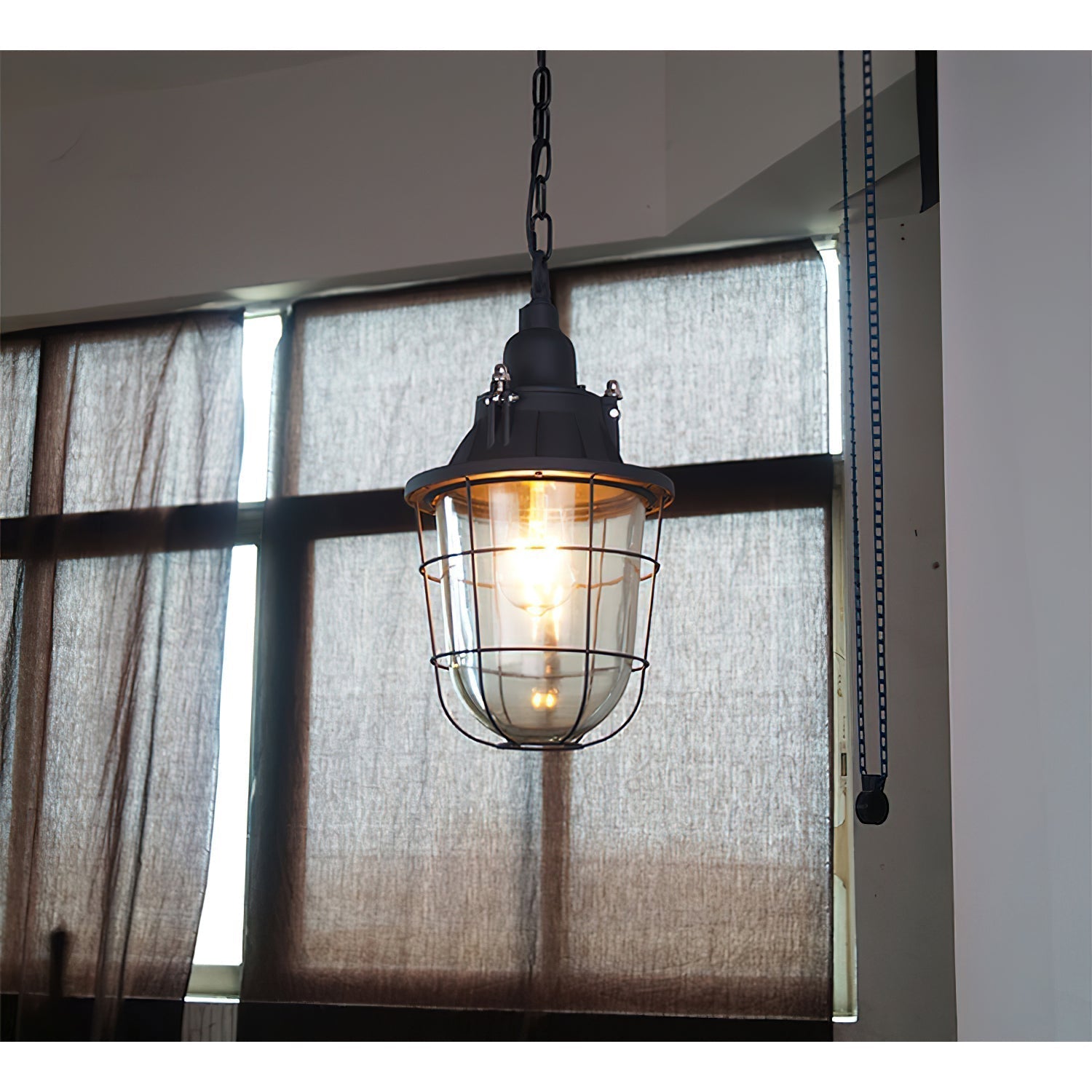 Harland Pendant Light