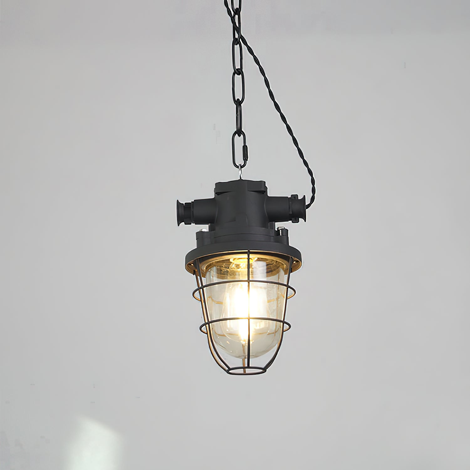 Harland Pendant Light