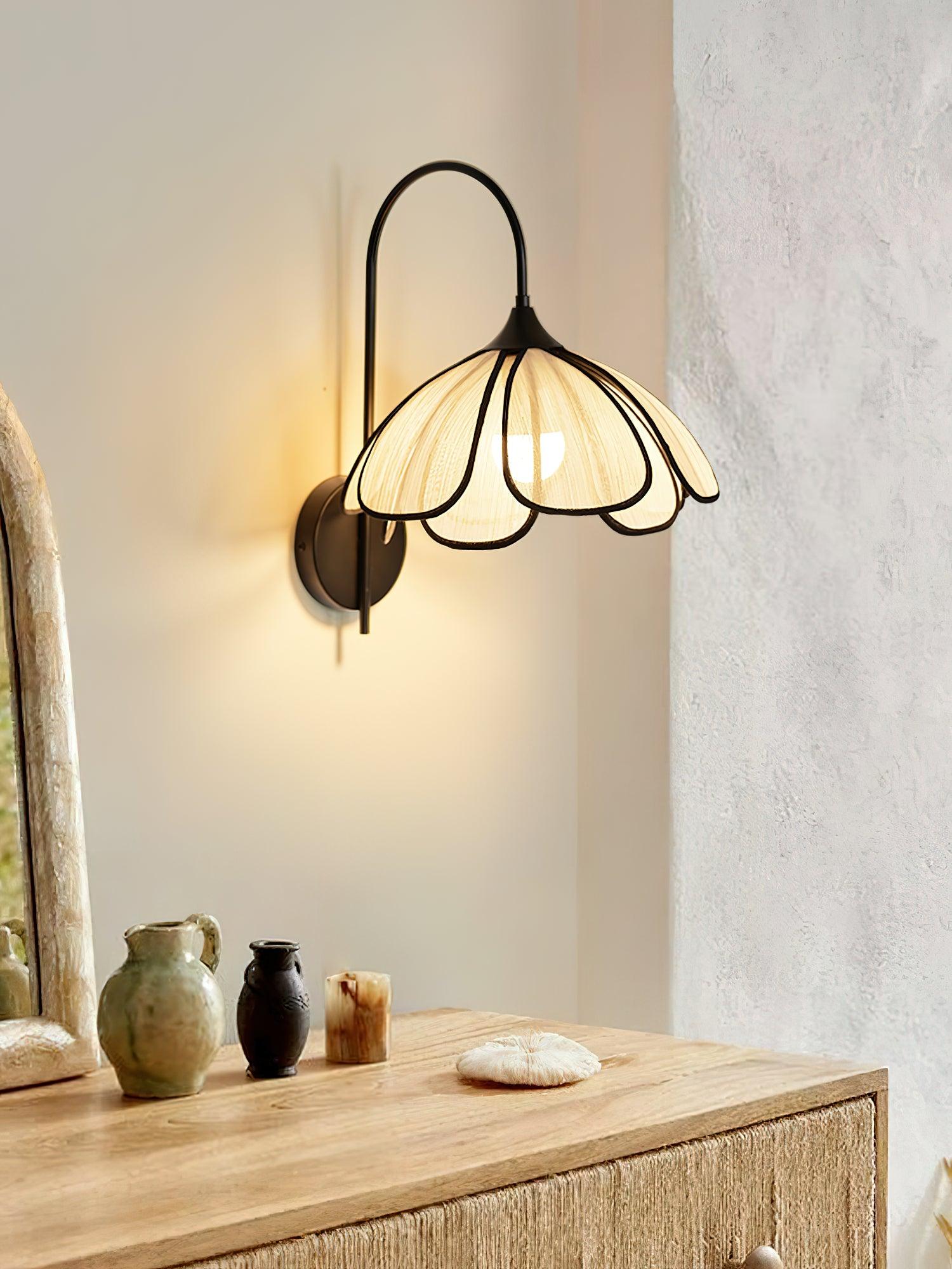 Ivsiliel Natural Burnt Petal Wall Lamp