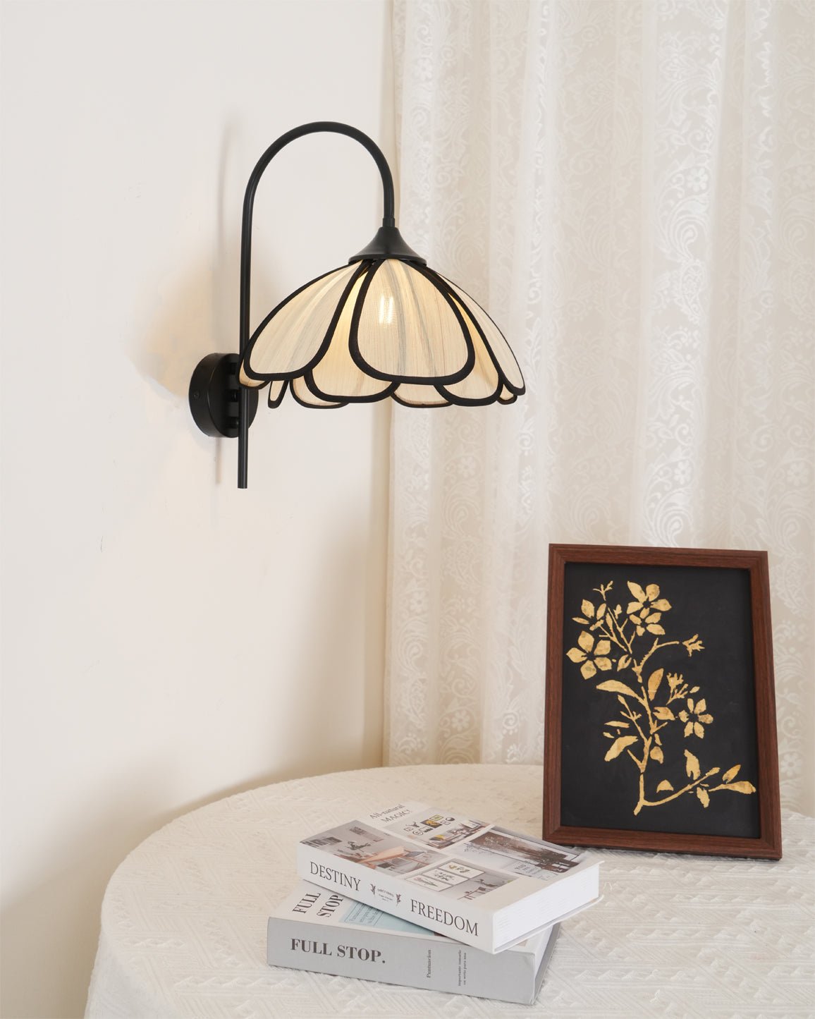 Ivsiliel Natural Burnt Petal Wall Lamp