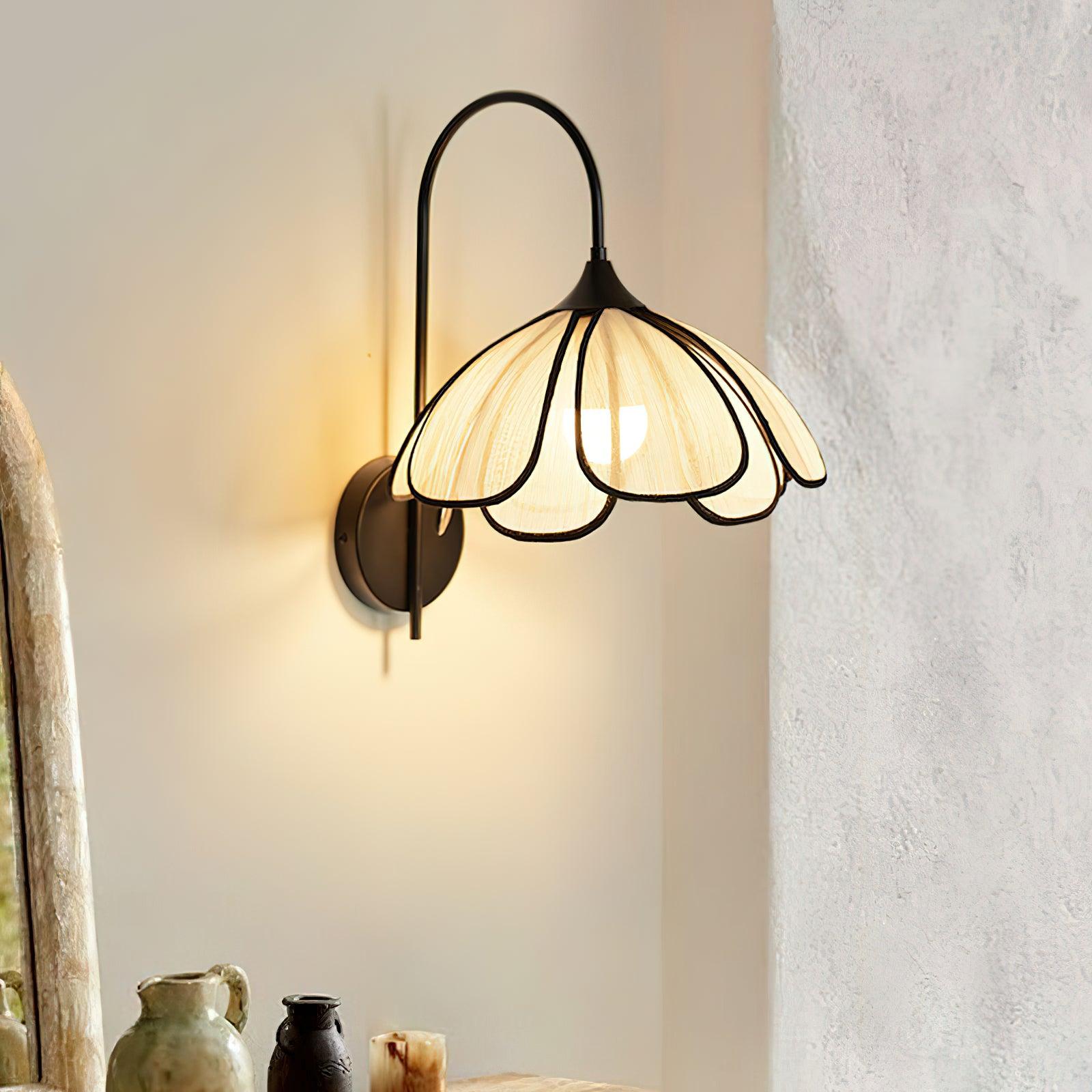 Ivsiliel Natural Burnt Petal Wall Lamp