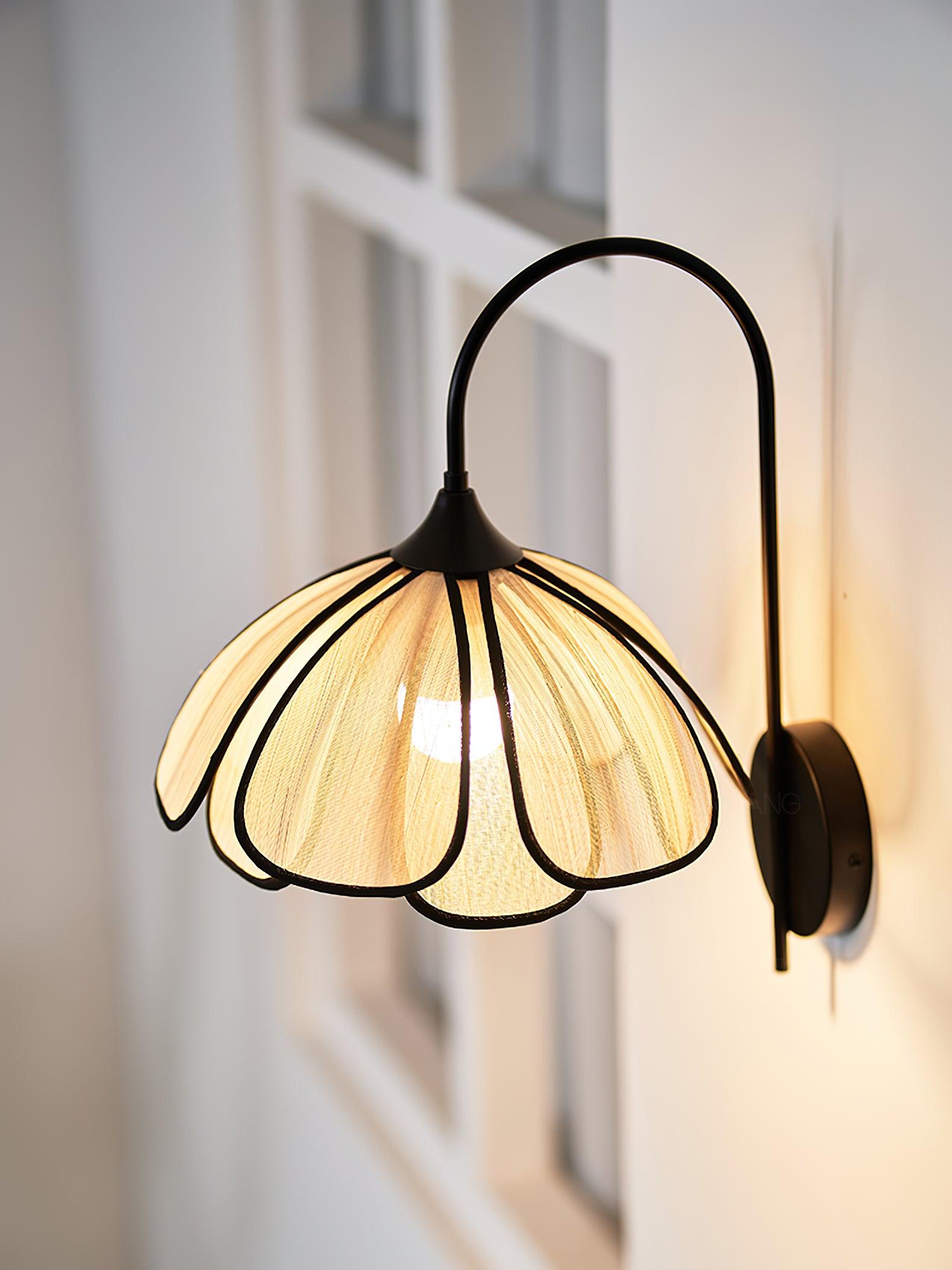 Ivsiliel Natural Burnt Petal Wall Lamp