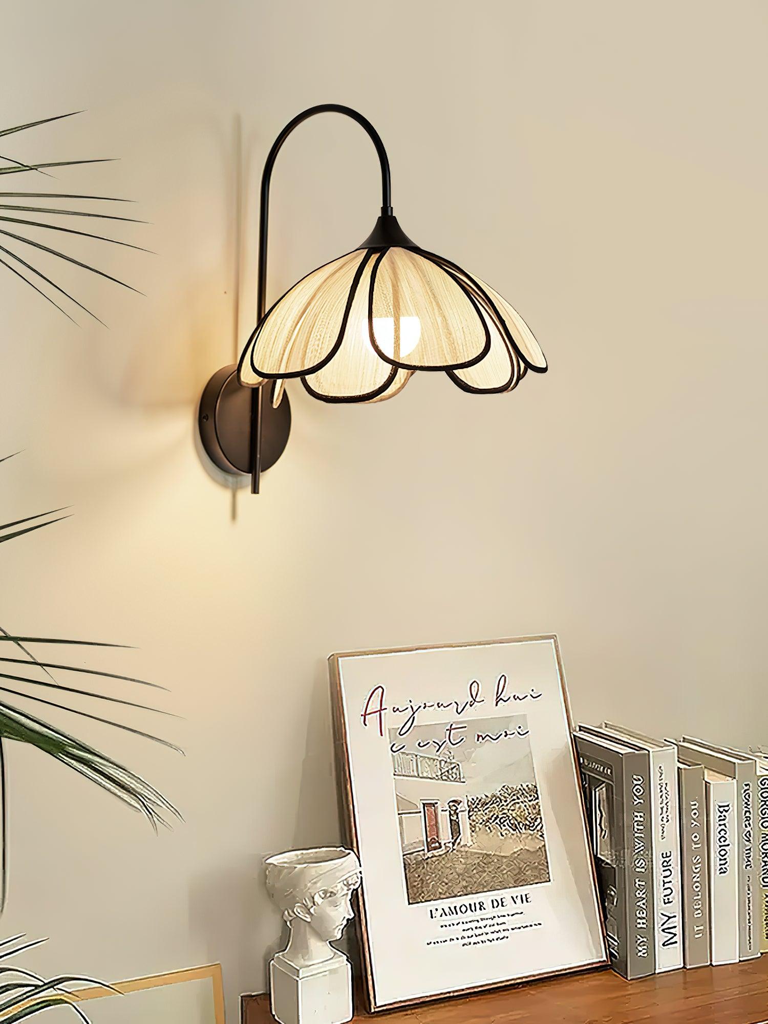 Ivsiliel Natural Burnt Petal Wall Lamp