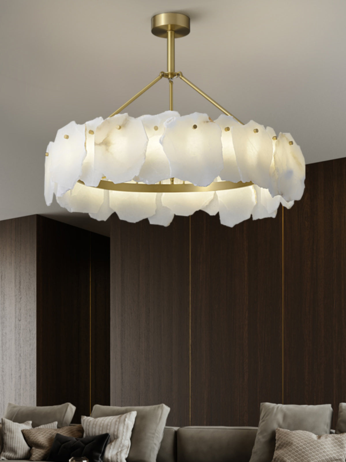 Elaeissa Chandelier