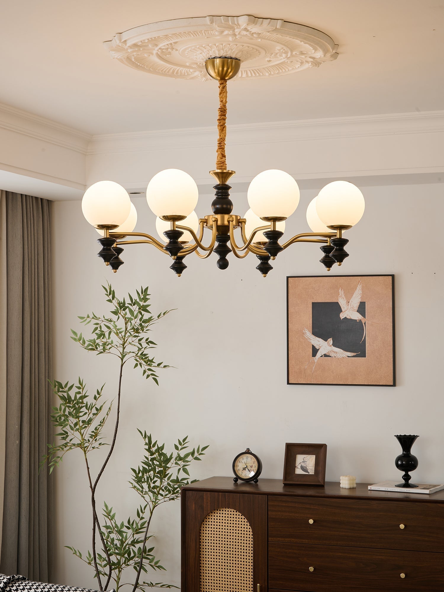 Ordore Traditional Elegance Vintage Wood Chandelier