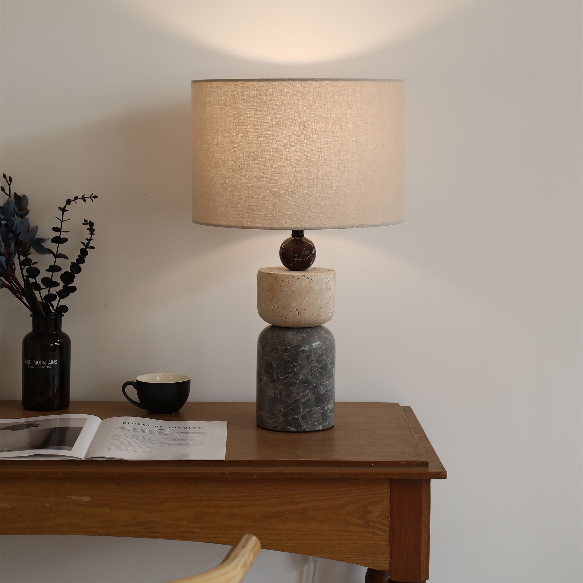 Orelisise Table Lamp