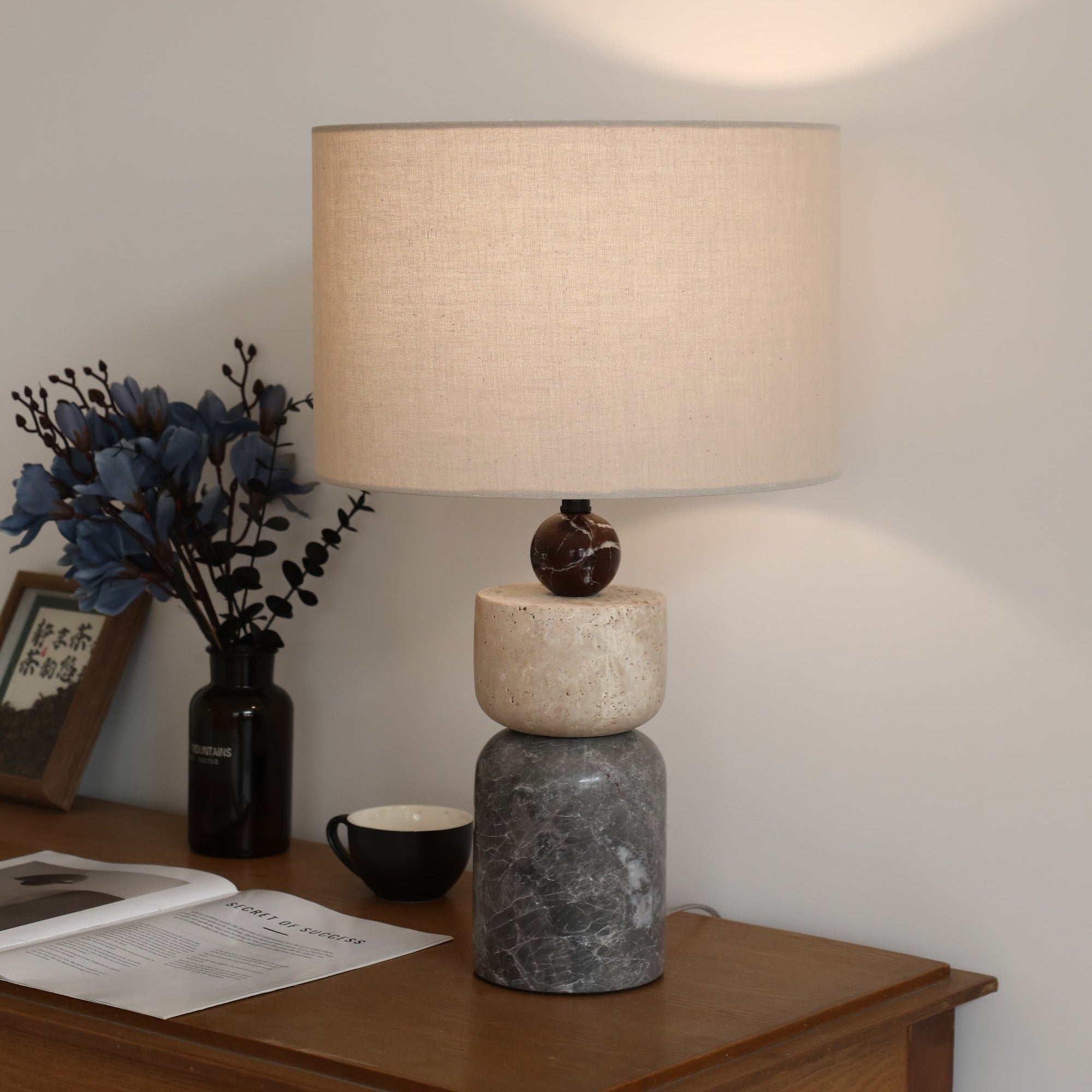 Orelisise Table Lamp