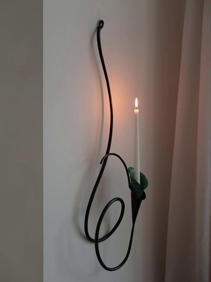 Norarel Lily Candle Holder