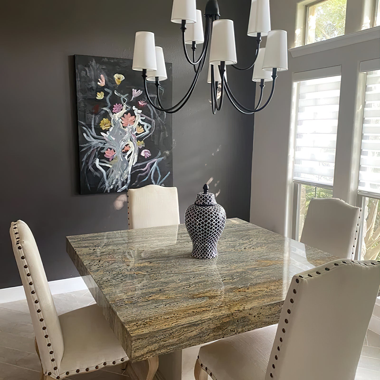 Avenoeon Chandelier